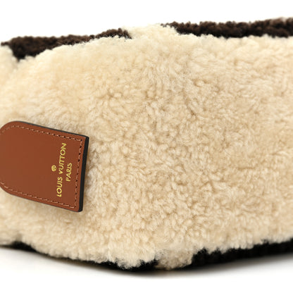 Louis Vuitton Monogram Teddy Beach Pouch 8 of 11