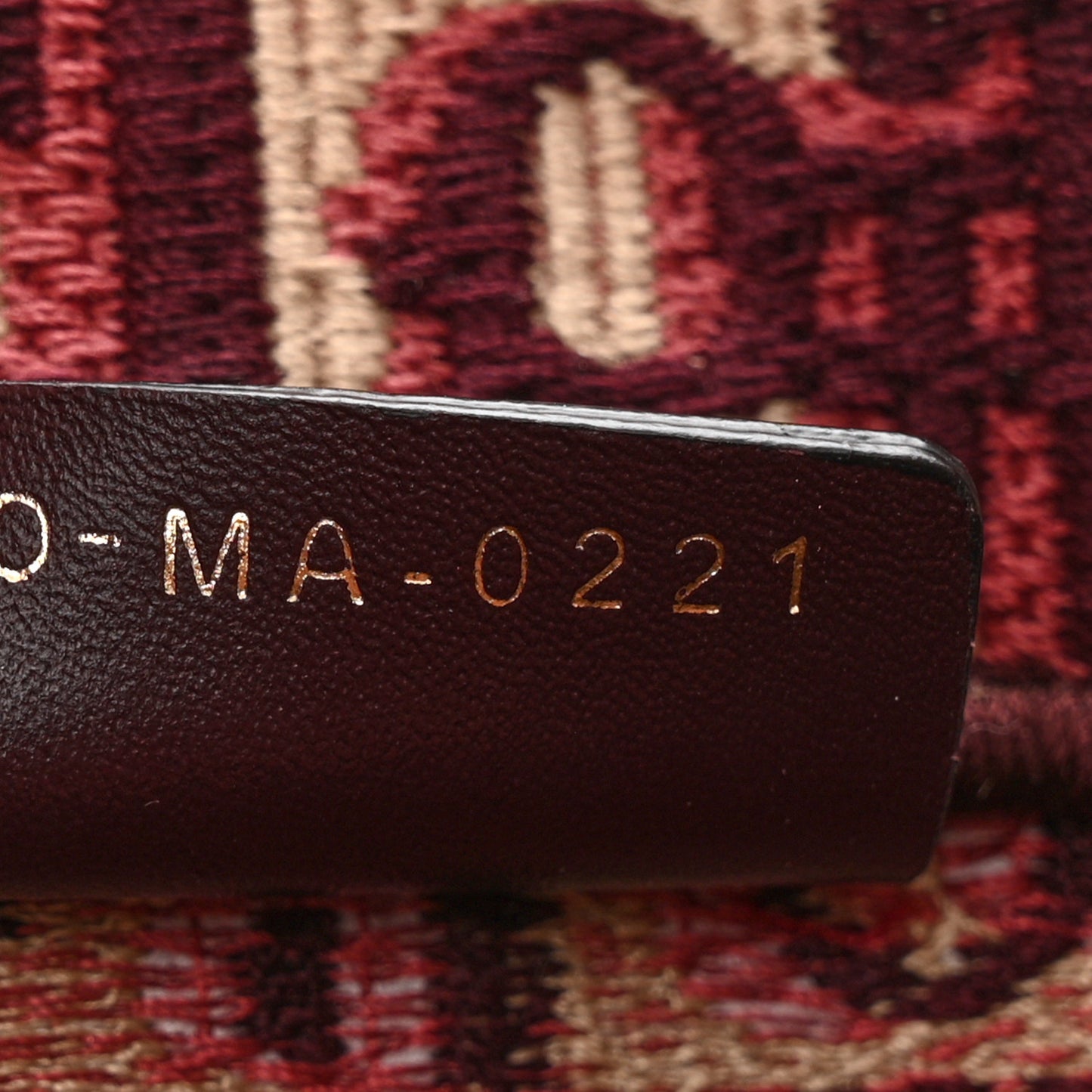 Oblique Medium Book Tote Burgundy Multicolor