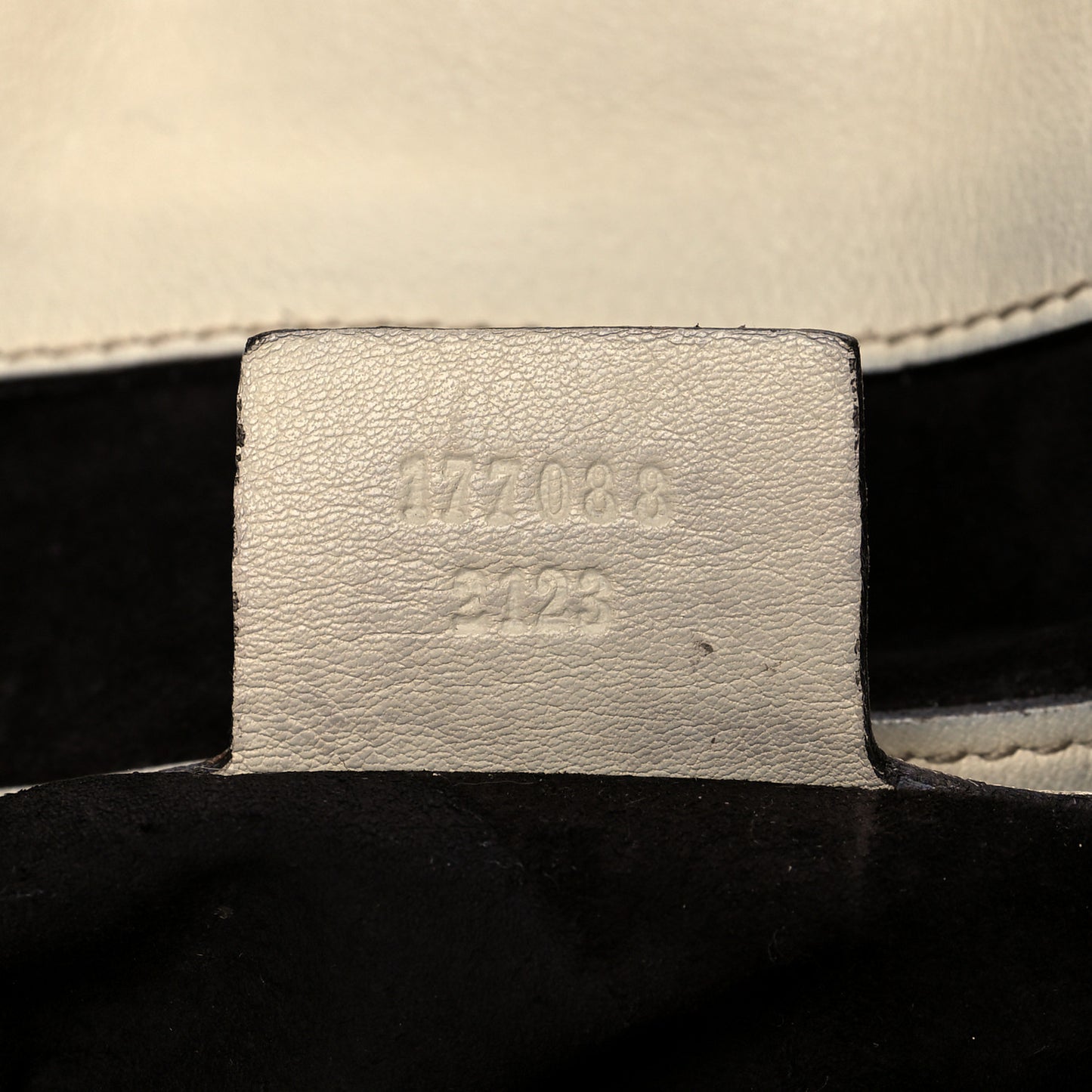 Monogram Large Indy Top Handle Hobo Off White