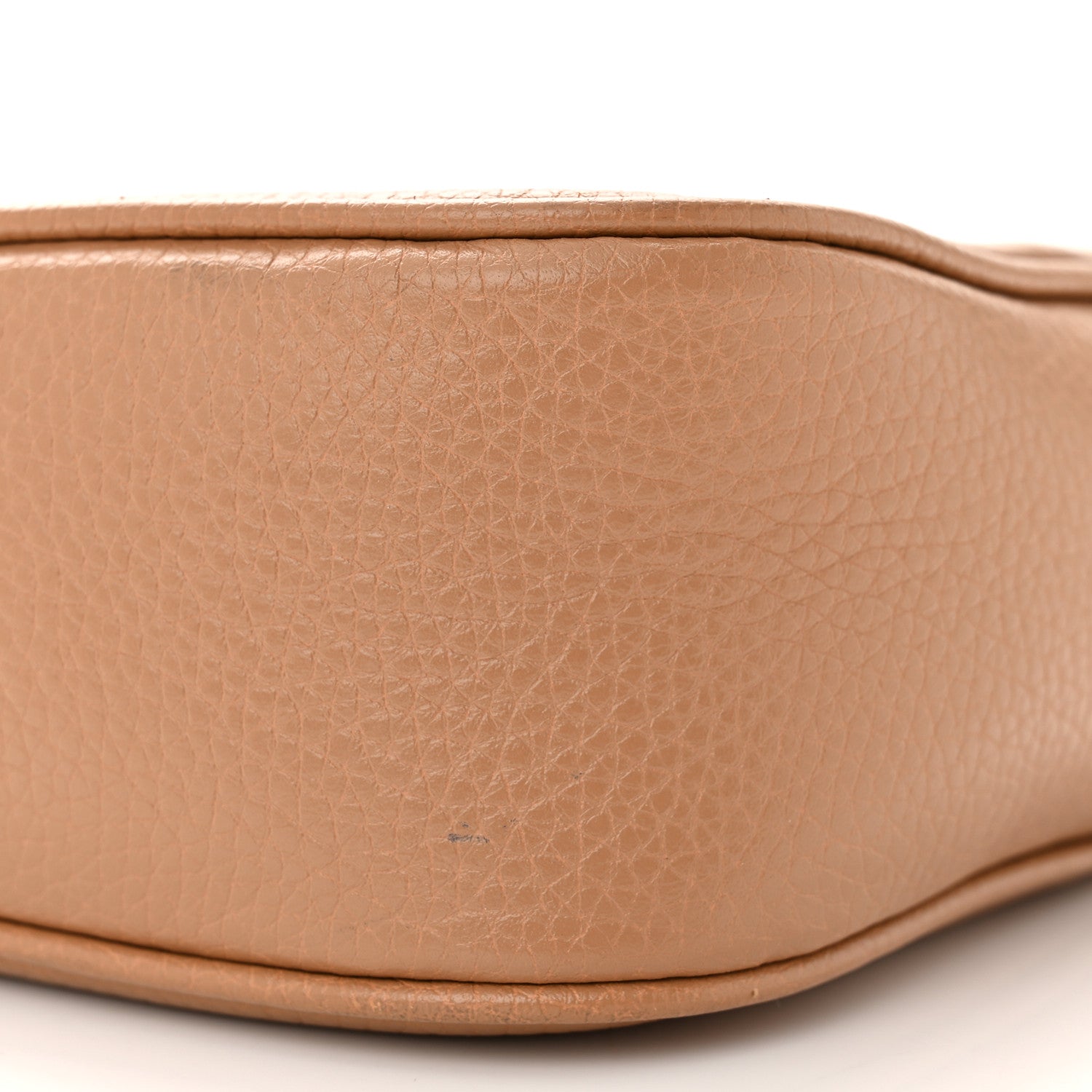 Gucci Pebbled Calfskin Small Soho Disco Bag Camelia 10 of 13