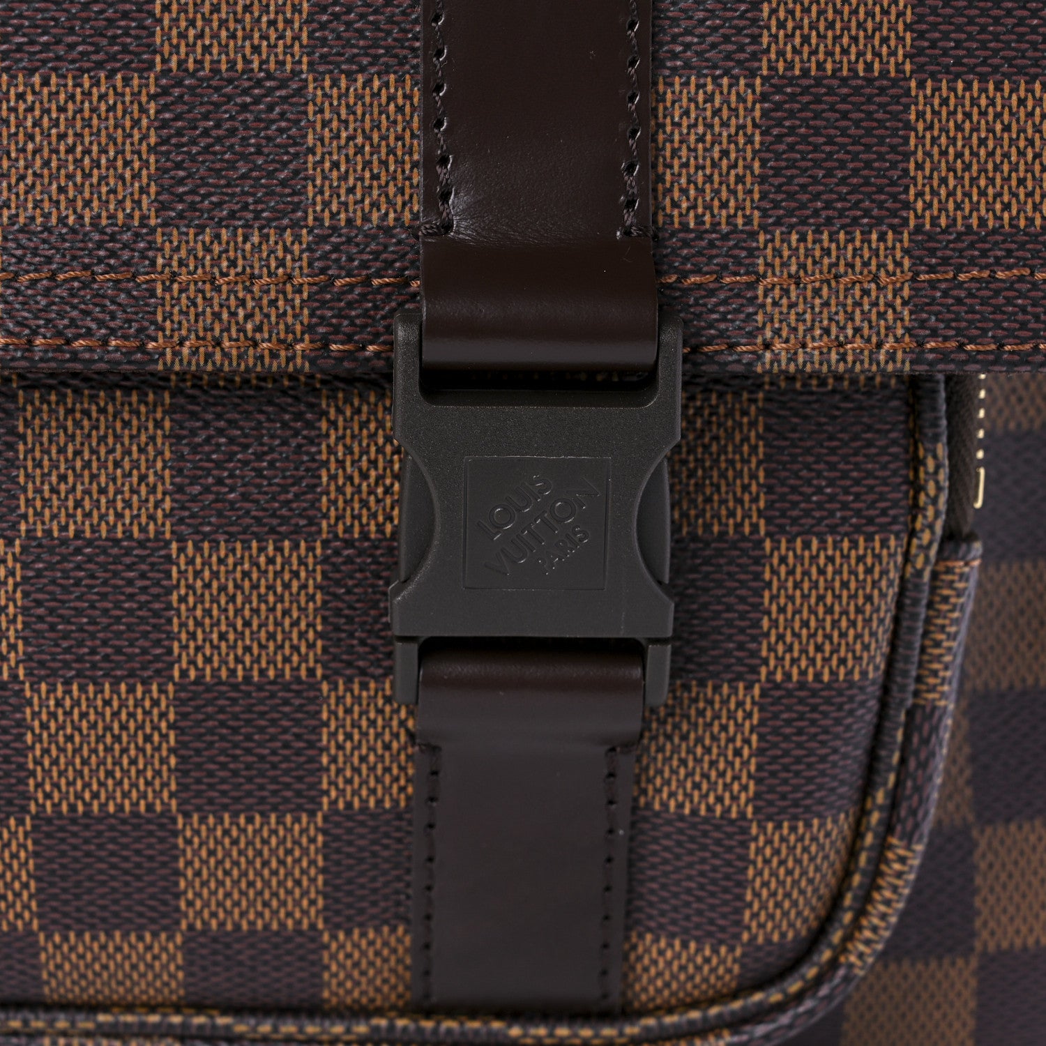 Louis Vuitton Damier Ebene Melville Messenger Bag 7 of 9