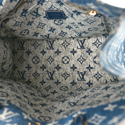 Louis Vuitton Monogram Jacquard Denim Onthego MM Bleu 5 of 9