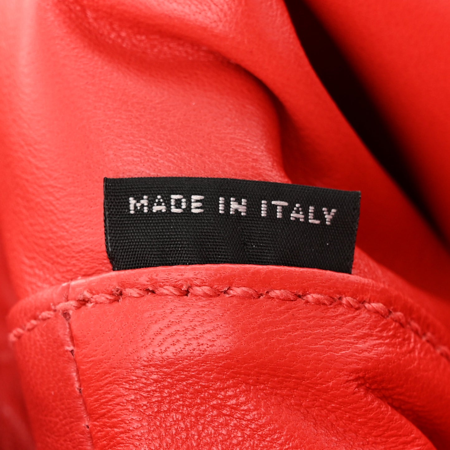 Soft Calfskin Shopping Tote Cammeo Lacca