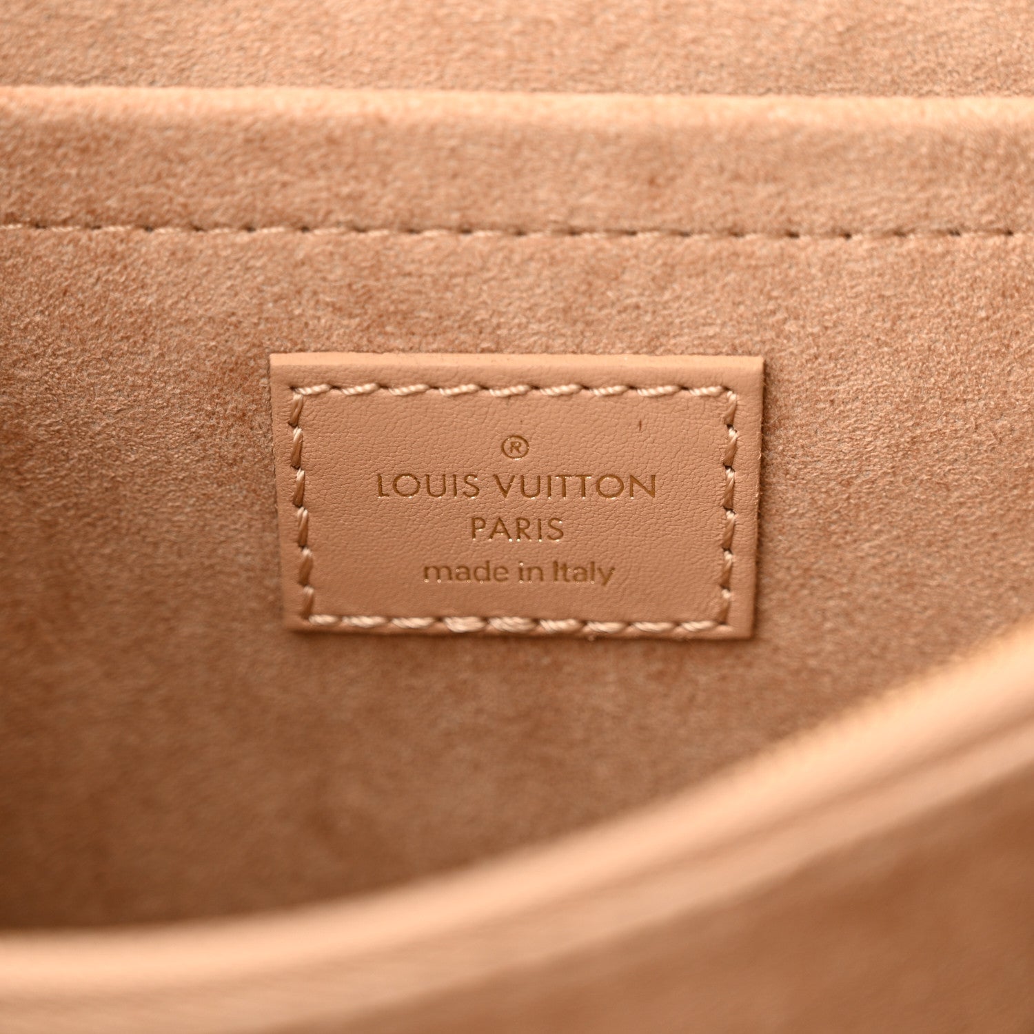 Louis Vuitton Calfskin LV New Wave Chain Bag Arizona 6 of 10