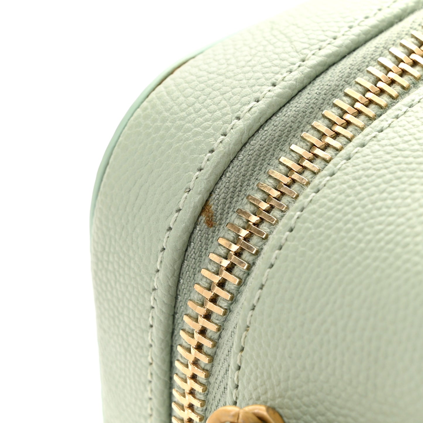 Caviar Quilted Small CC Filigree Vanity Case Mint