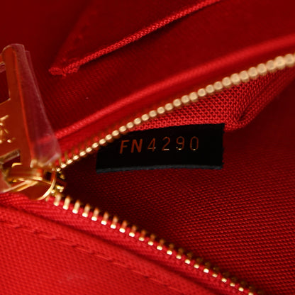 Louis Vuitton Reverse Monogram Giant Onthego MM 7 of 10