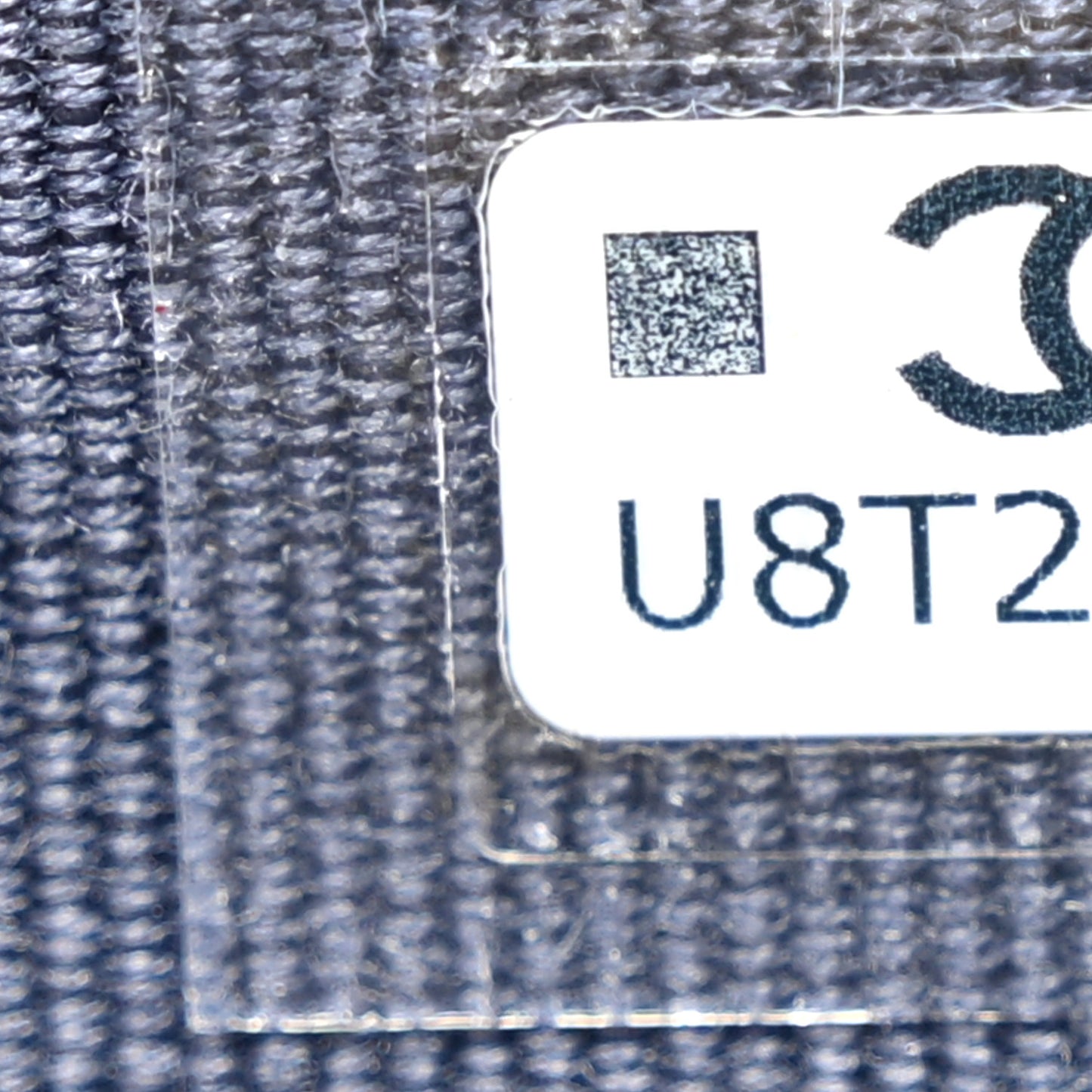 Caviar Quilted CC Zip Around Card Holder Navy