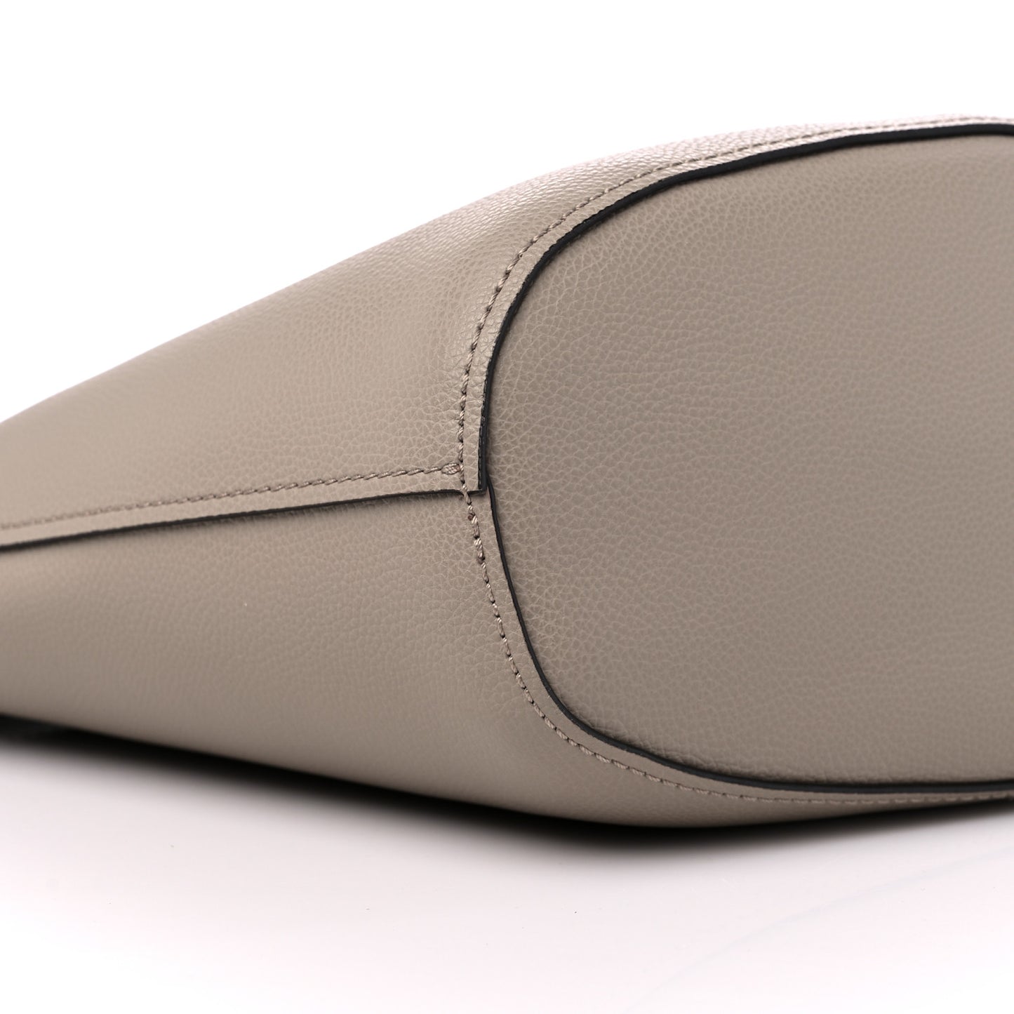 Smooth Grained Calfskin Medium Aby Tote Motty Grey