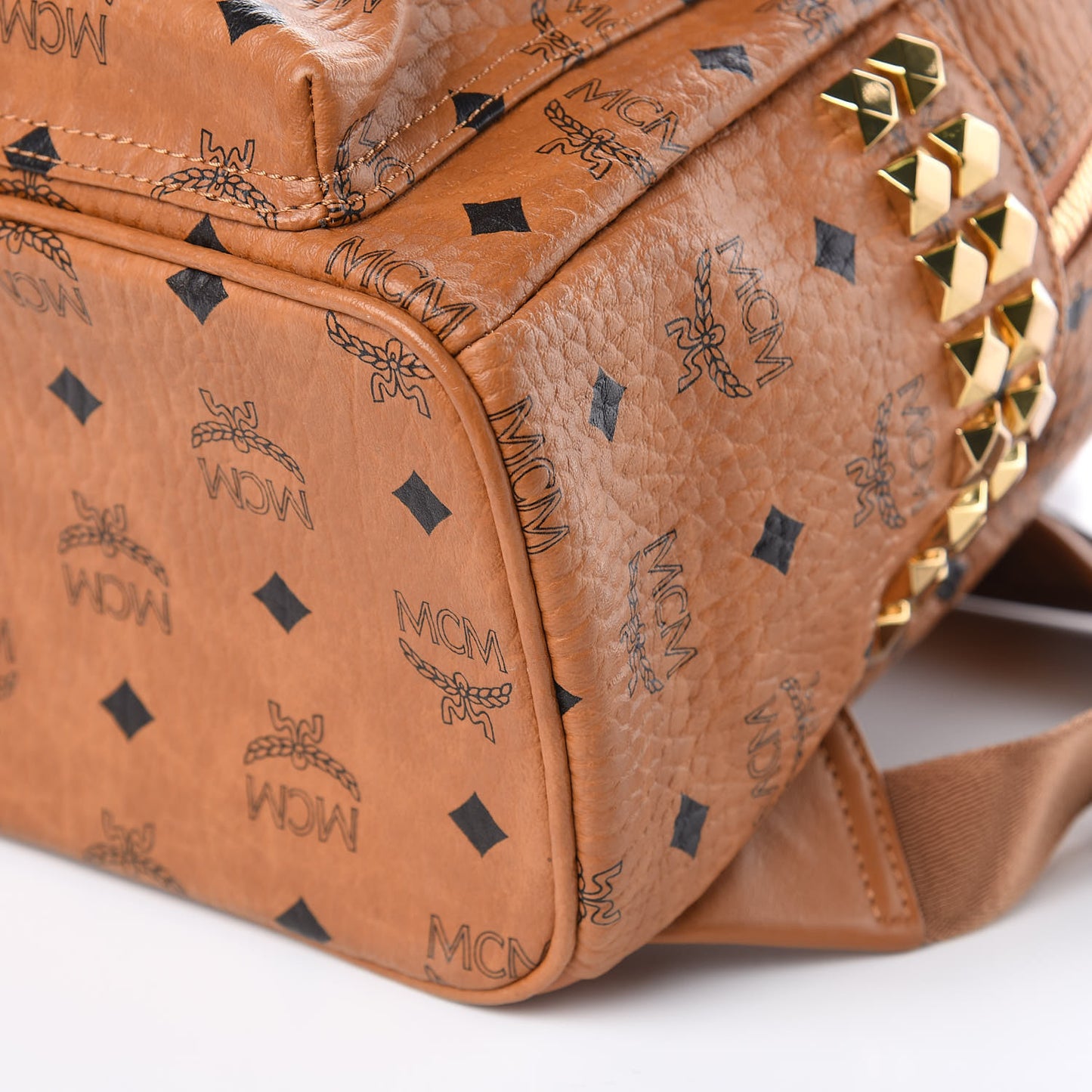 Visetos Small Side Stud Stark Backpack Cognac