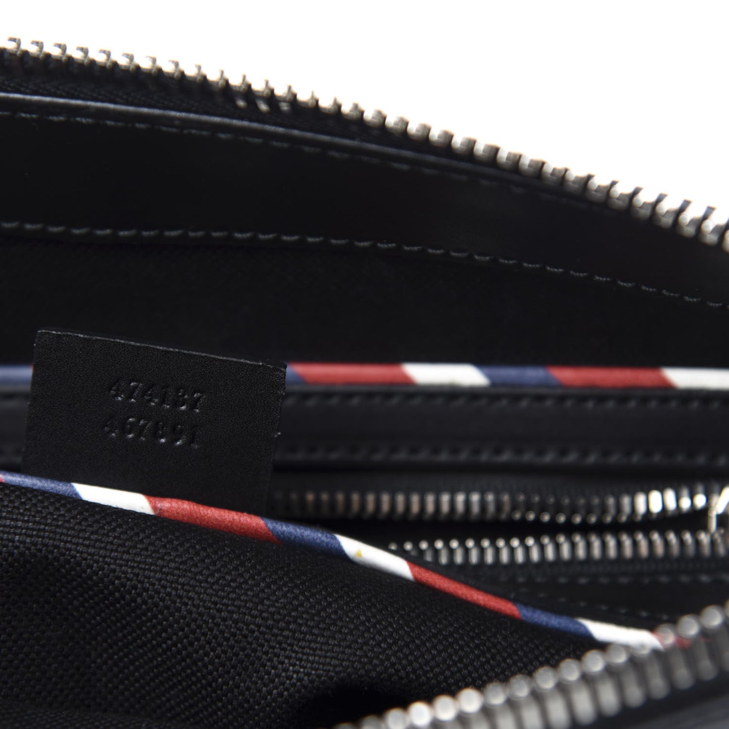 GG Supreme Monogram Night Courrier Flat Messenger Bag Black Multicolor