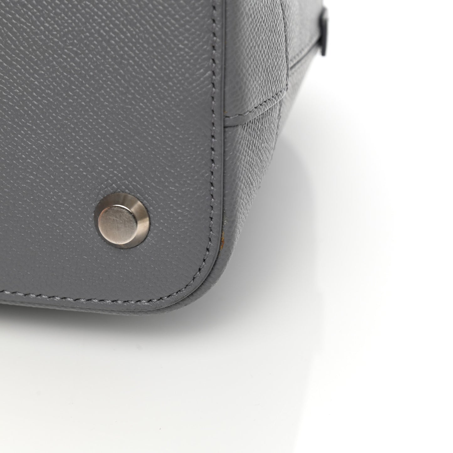 Grained Calfskin S Ville Top Handle Bag Gris Glace