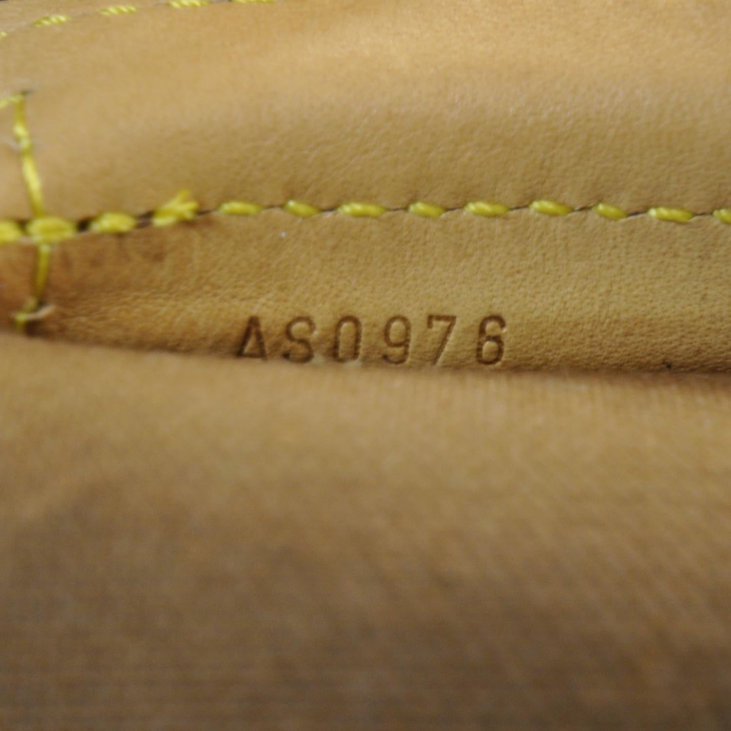 Louis Vuitton Damier Ebene Centenaire Chelsea 9 of 9