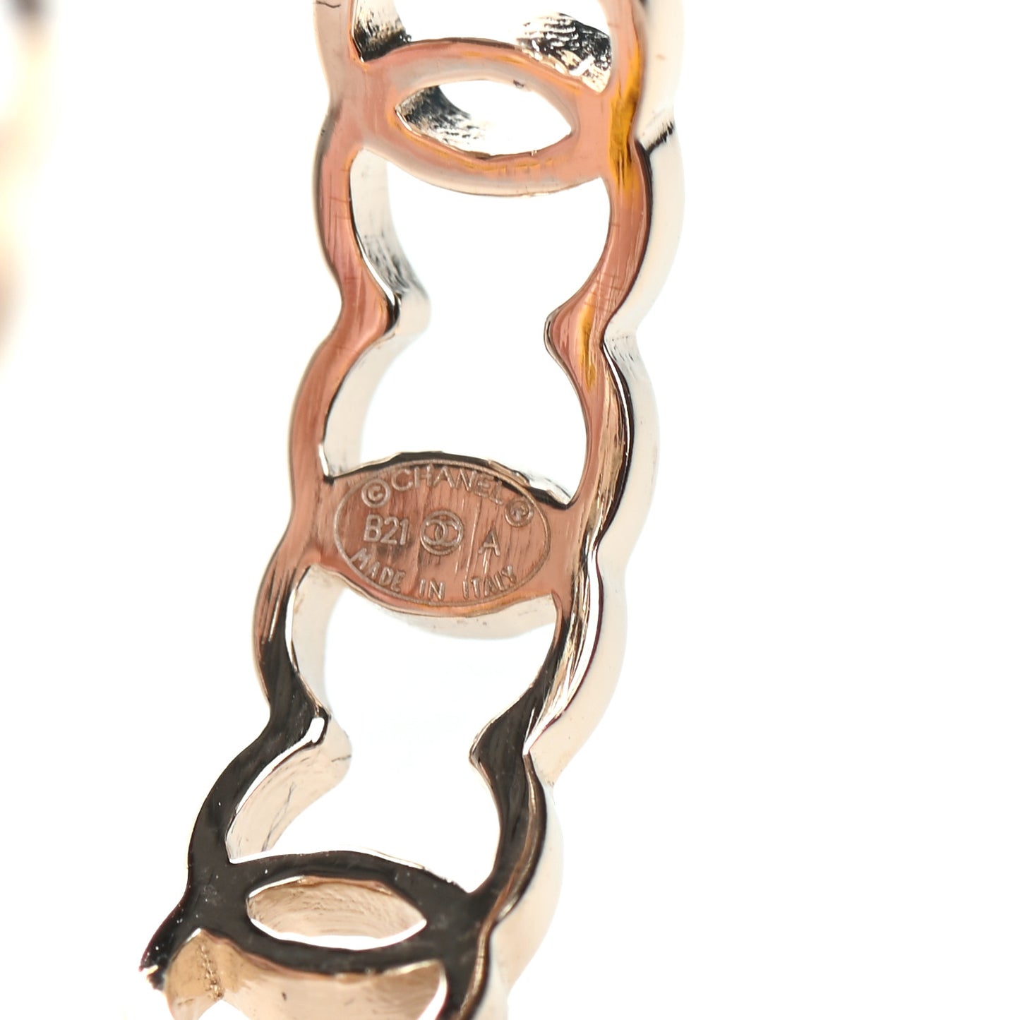 Metal CC Hoop Earrings Gold