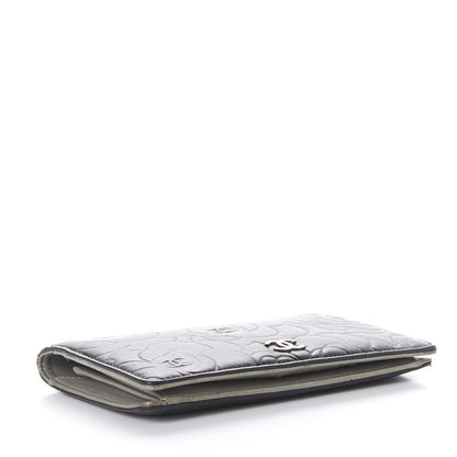 Chanel Lambskin Camellia Embossed Yen Wallet Black 3 of 11