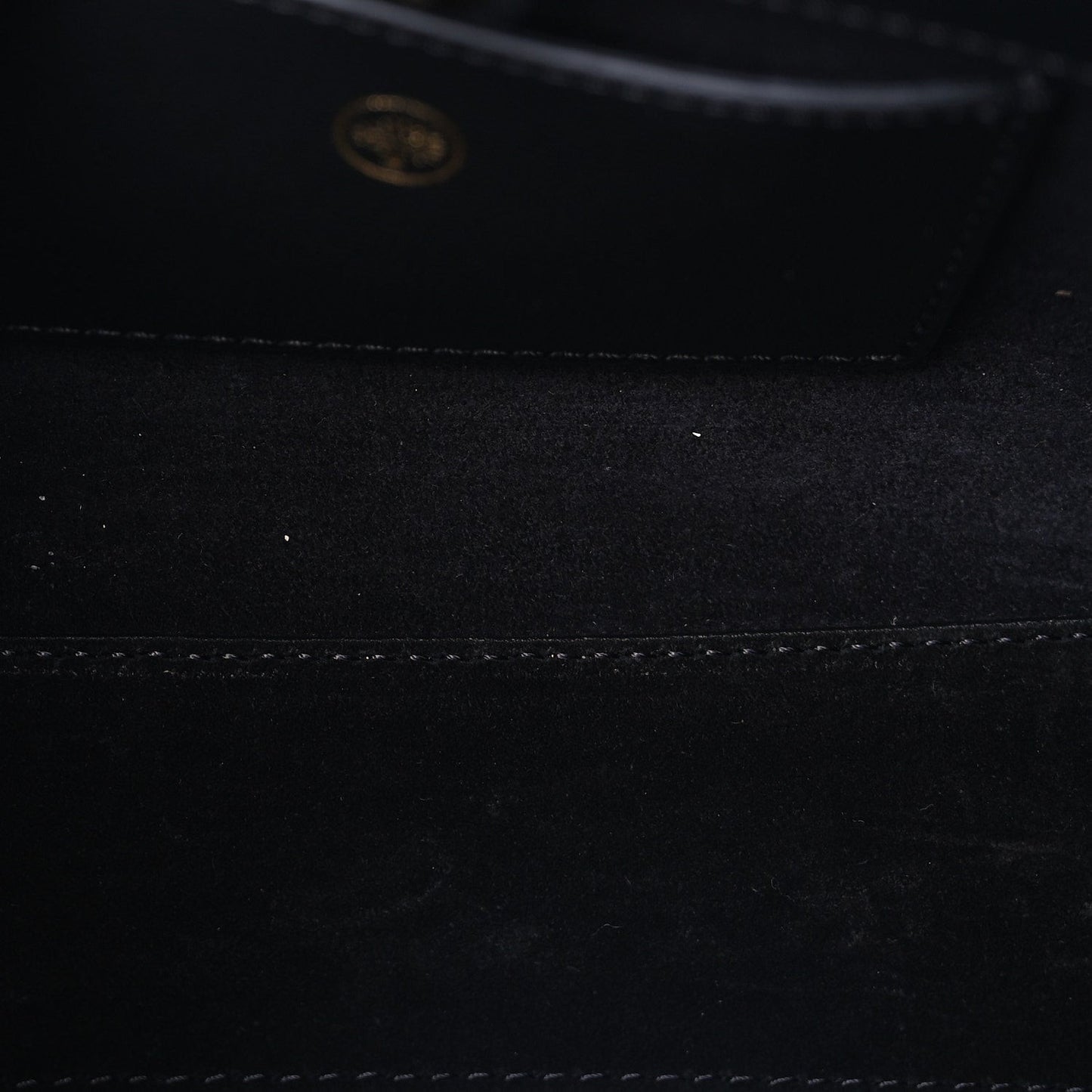 Micro Classic Grain Mini Iris Tote Black