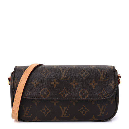 Louis Vuitton Monogram Ivy Wallet On Chain 1 of 8