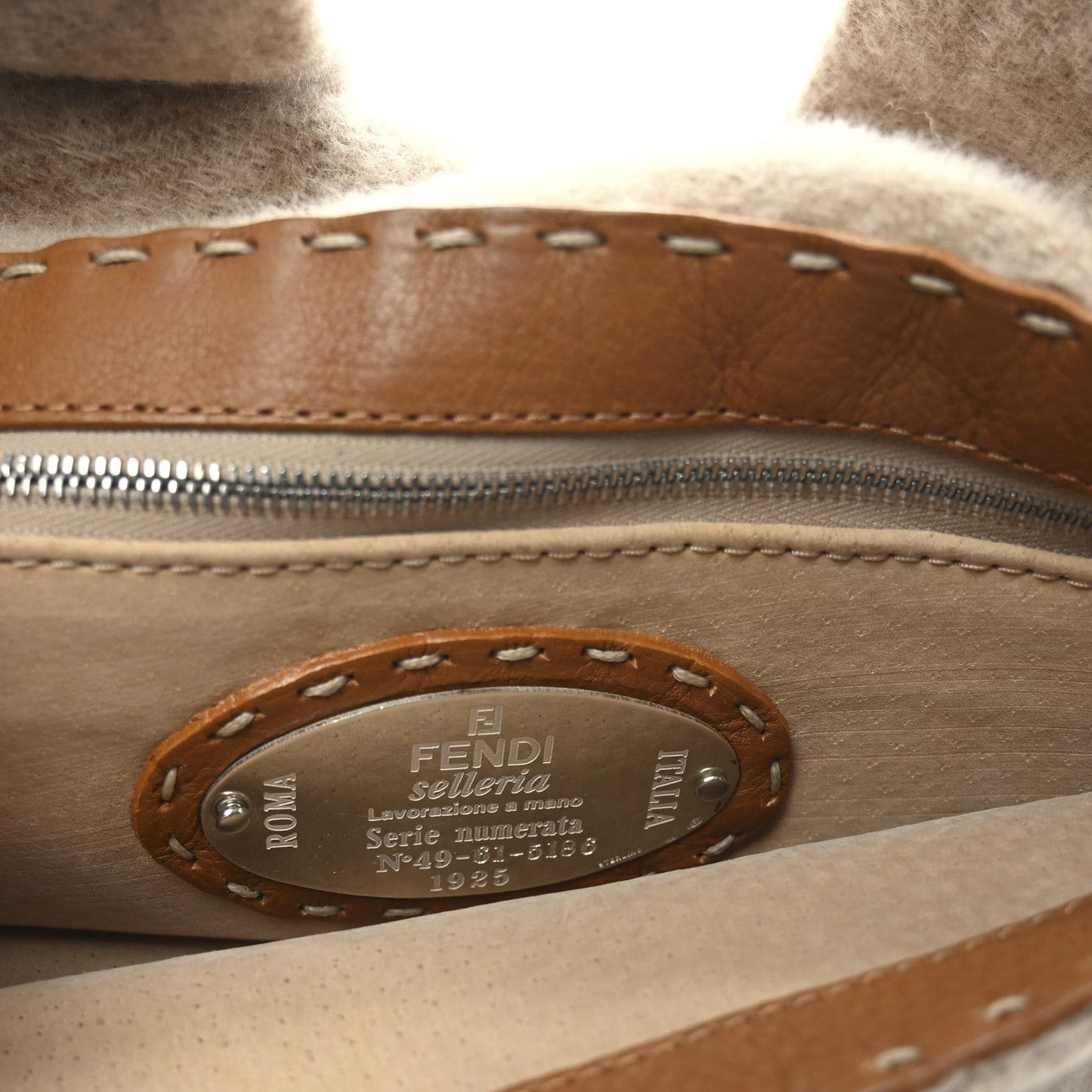 Cashmere Cuoio Romano Selleria Baguette Honey