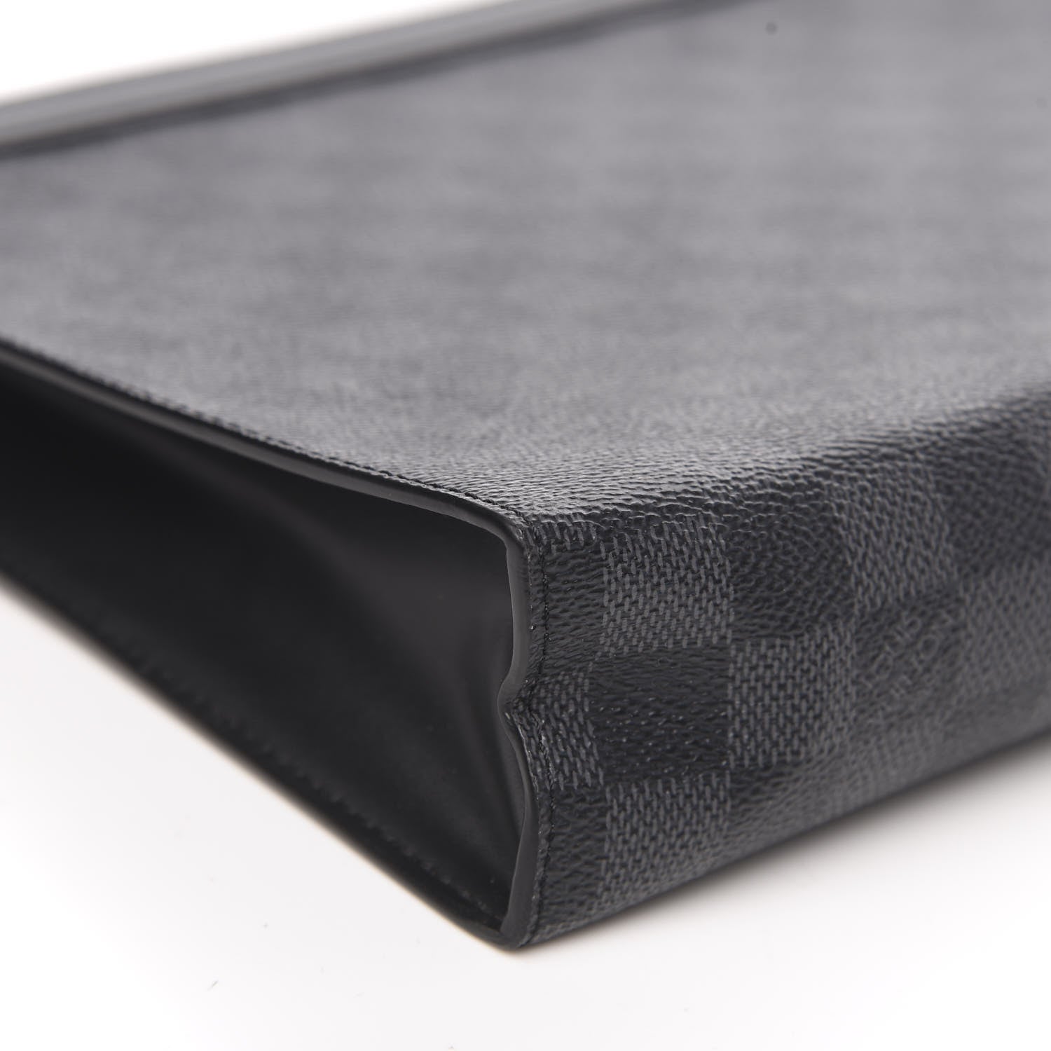 Louis Vuitton Damier Graphite Pochette Voyage MM 7 of 9