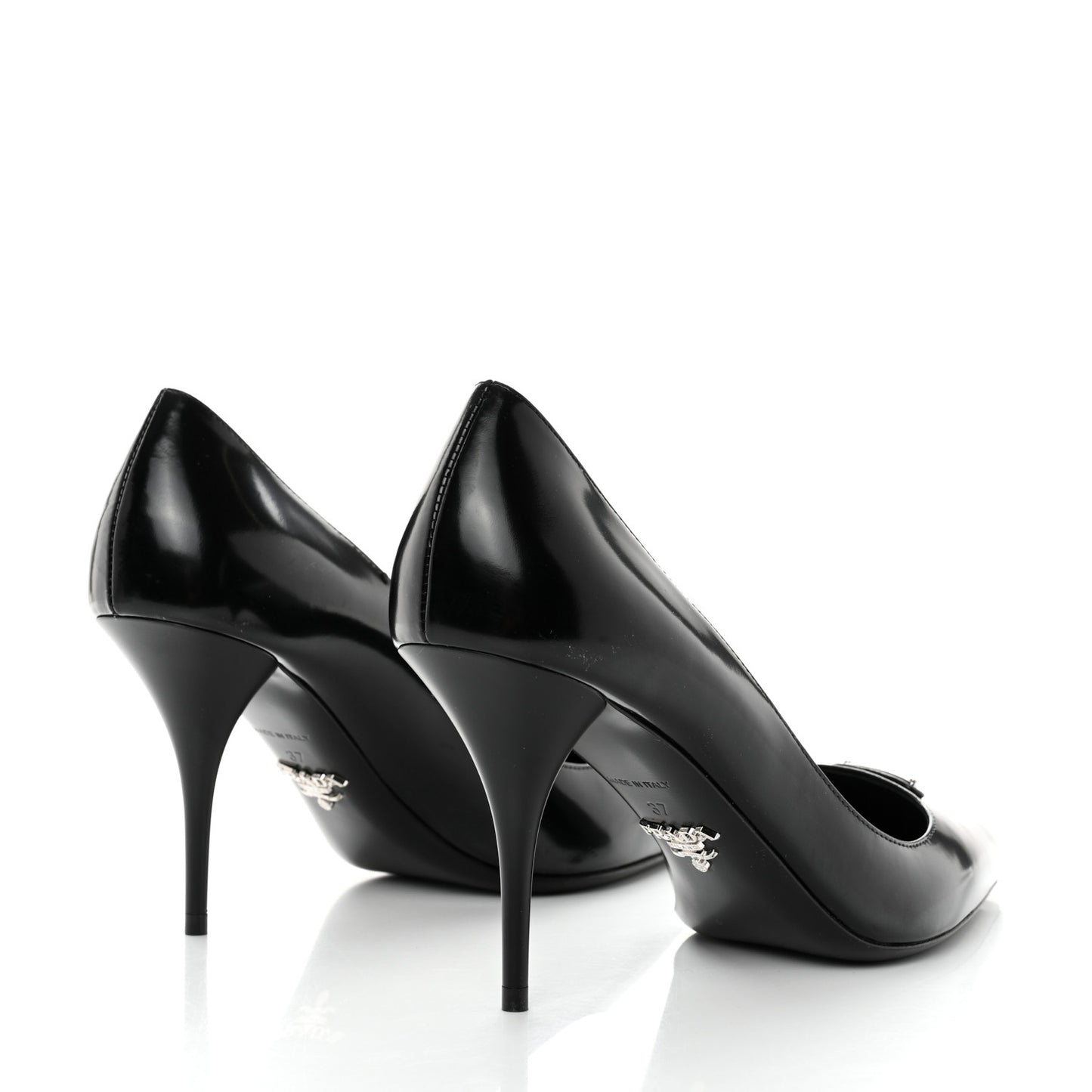 Spazzolato Metal Triangle Logo Pointed Toe Pumps 37 Black