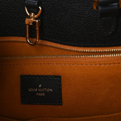 Louis Vuitton Empreinte Monogram Giant Onthego MM Black 5 of 7