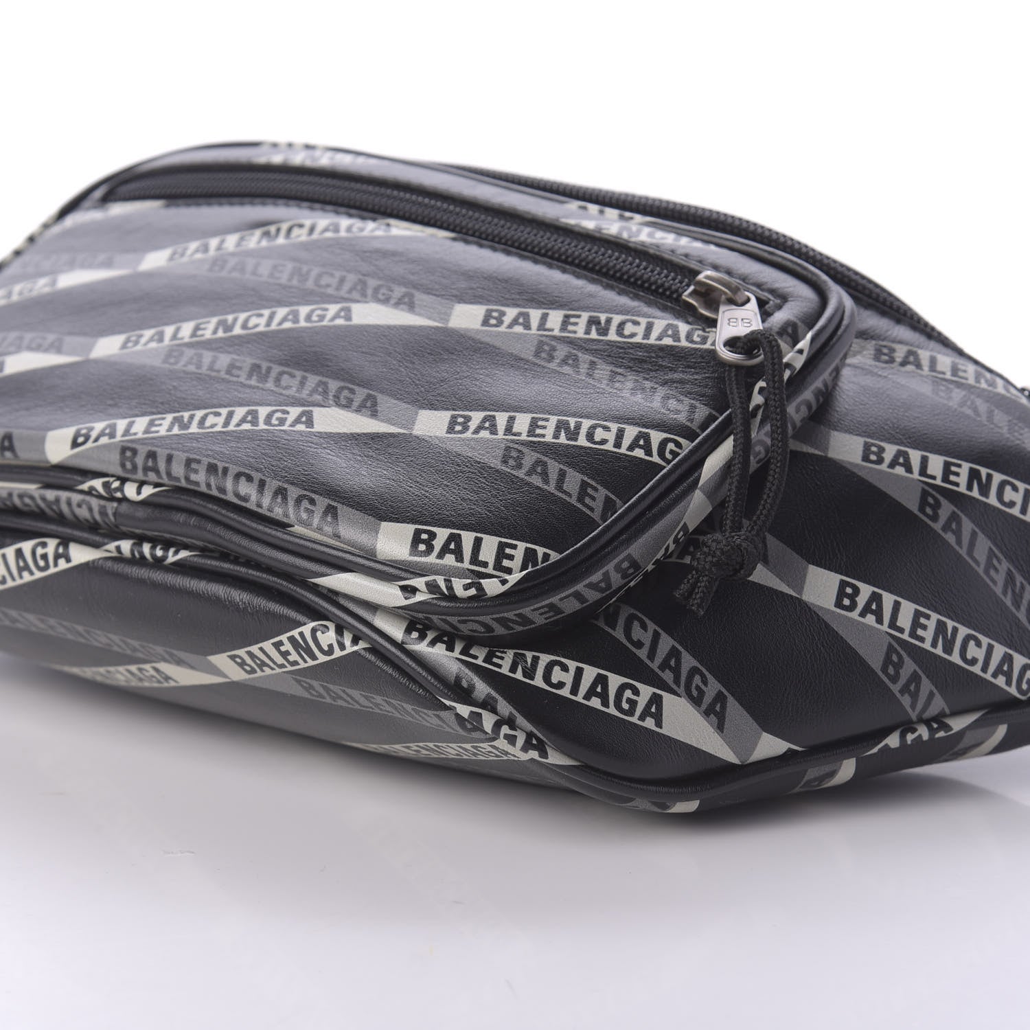 Balenciaga Smooth Calfskin Losange Monogram Explorer Belt Bag Black Grey 7 of 10