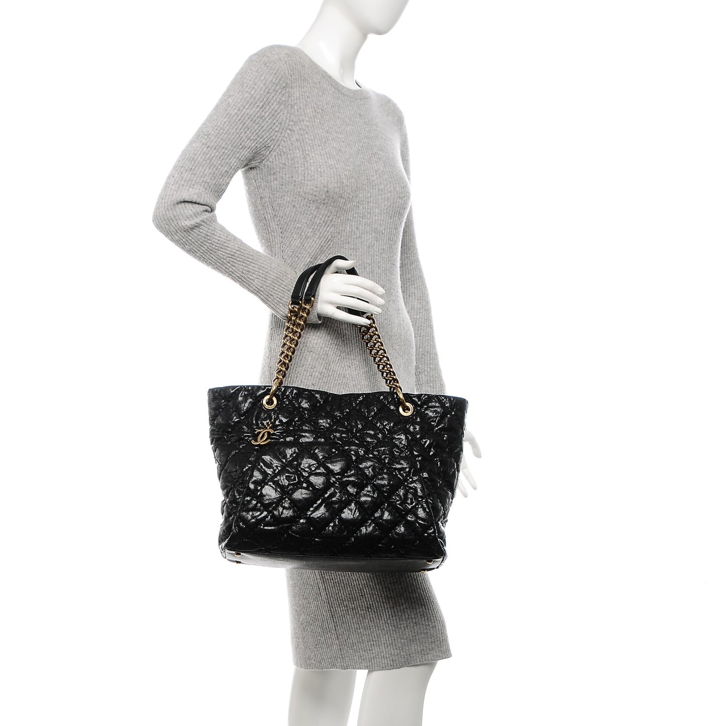 Glazed Caviar Large Coco Pleats Tote Black
