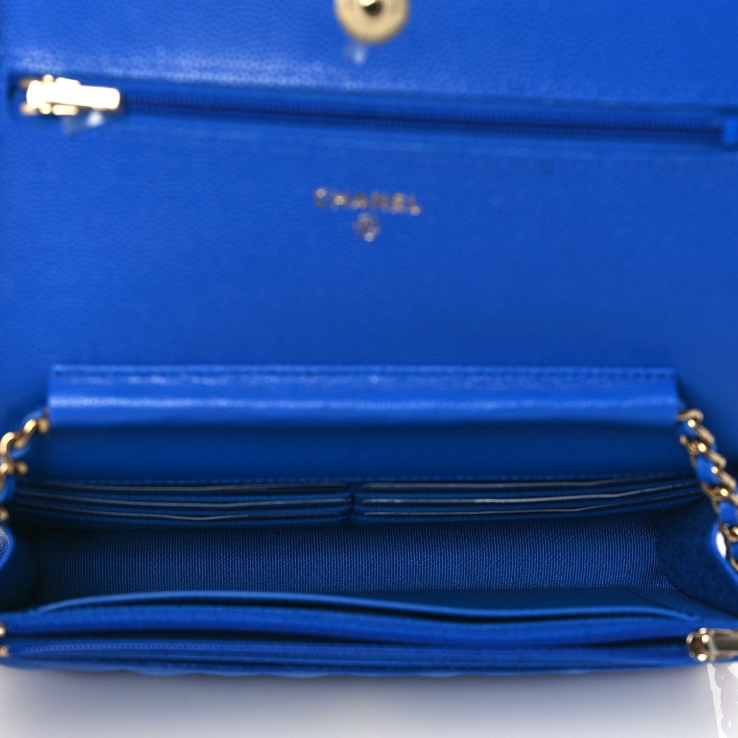Caviar Quilted Wallet On Chain WOC Blue