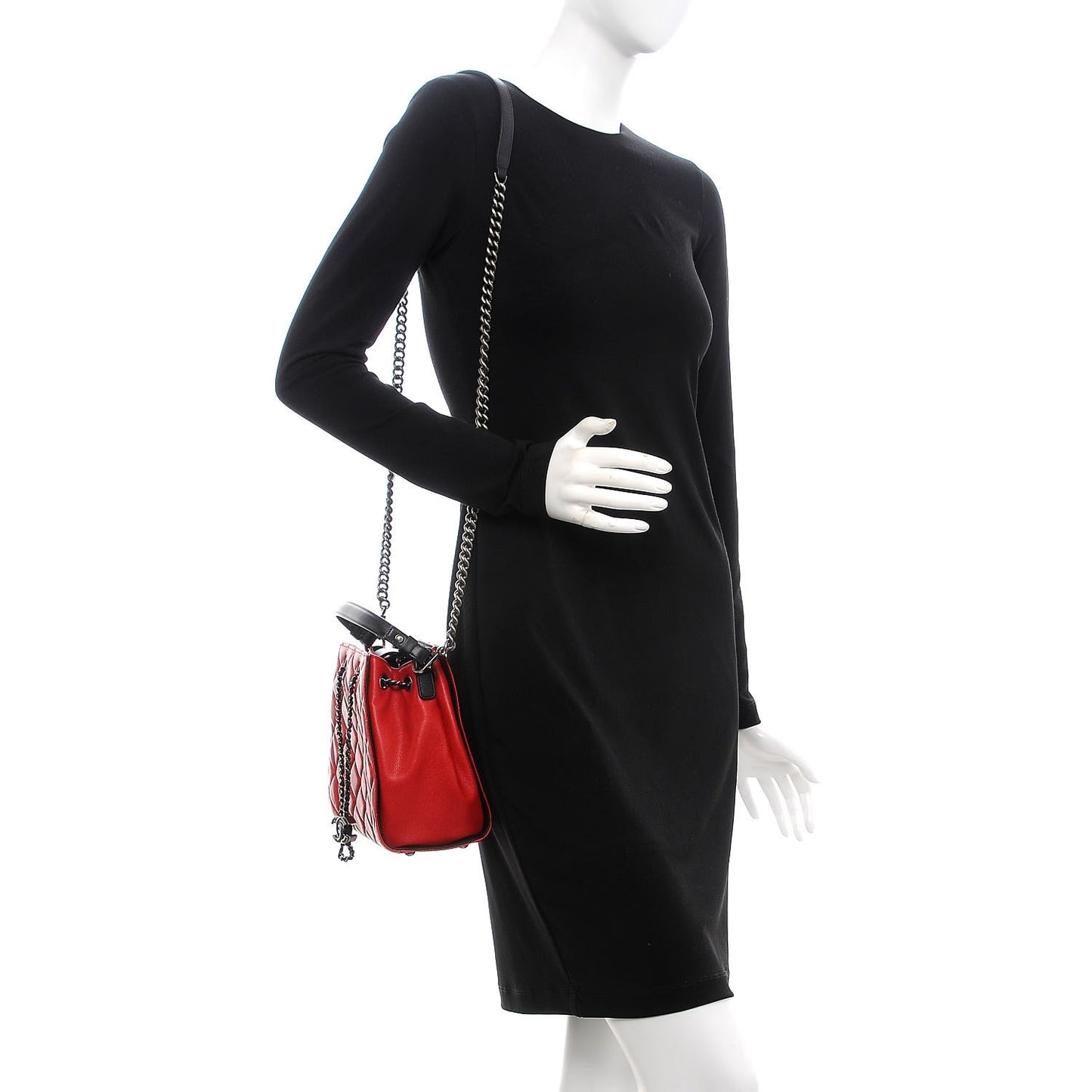 Caviar Quilted Small CC Bucket Bag Red Black