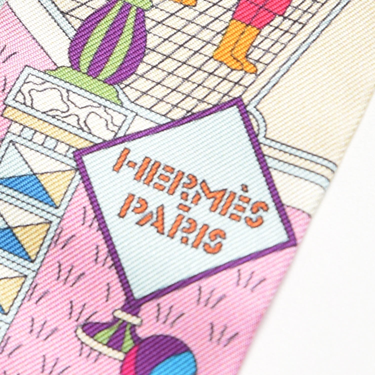 Hermes Silk La Maizeon des Carrés Twilly Aqua Vert d Eau Rose 4 of 5