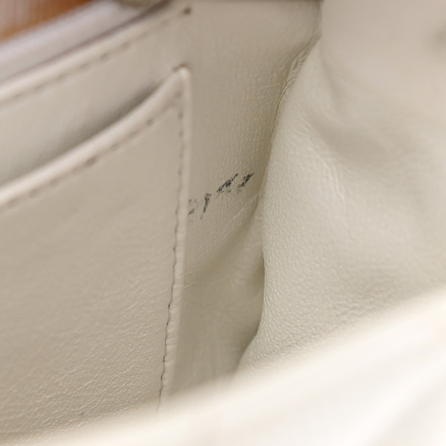Chanel Caviar Quilted Jumbo Single Flap White 12 of 14