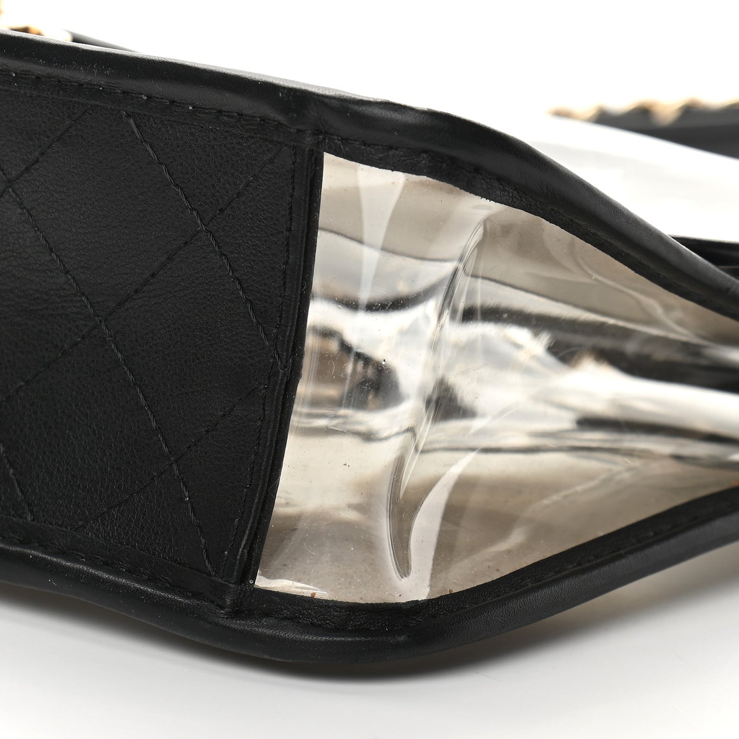 Lambskin PVC Medium Coco Sand Flap Black