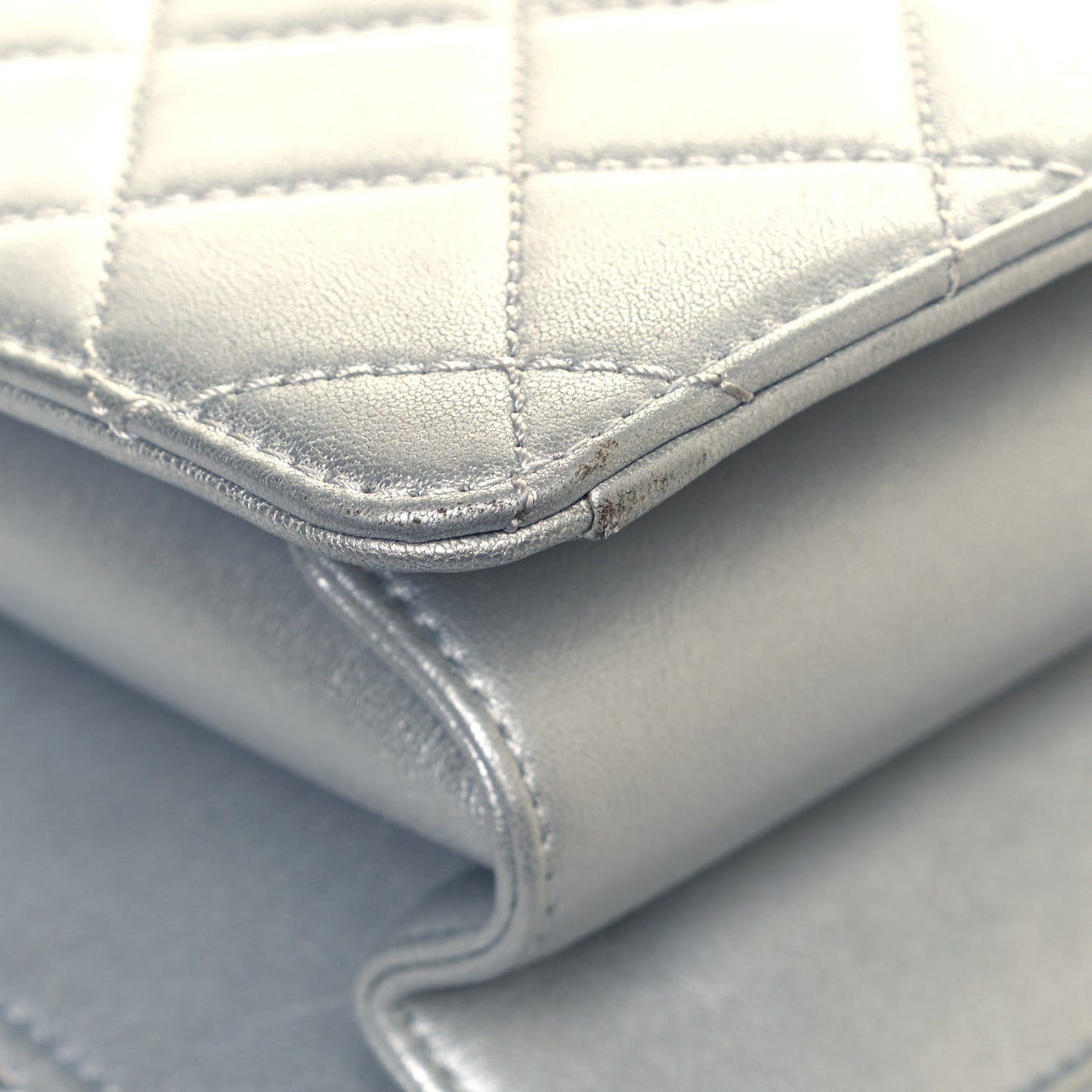 Metallic Sheepskin Quilted Beauty Lock Flap Silver