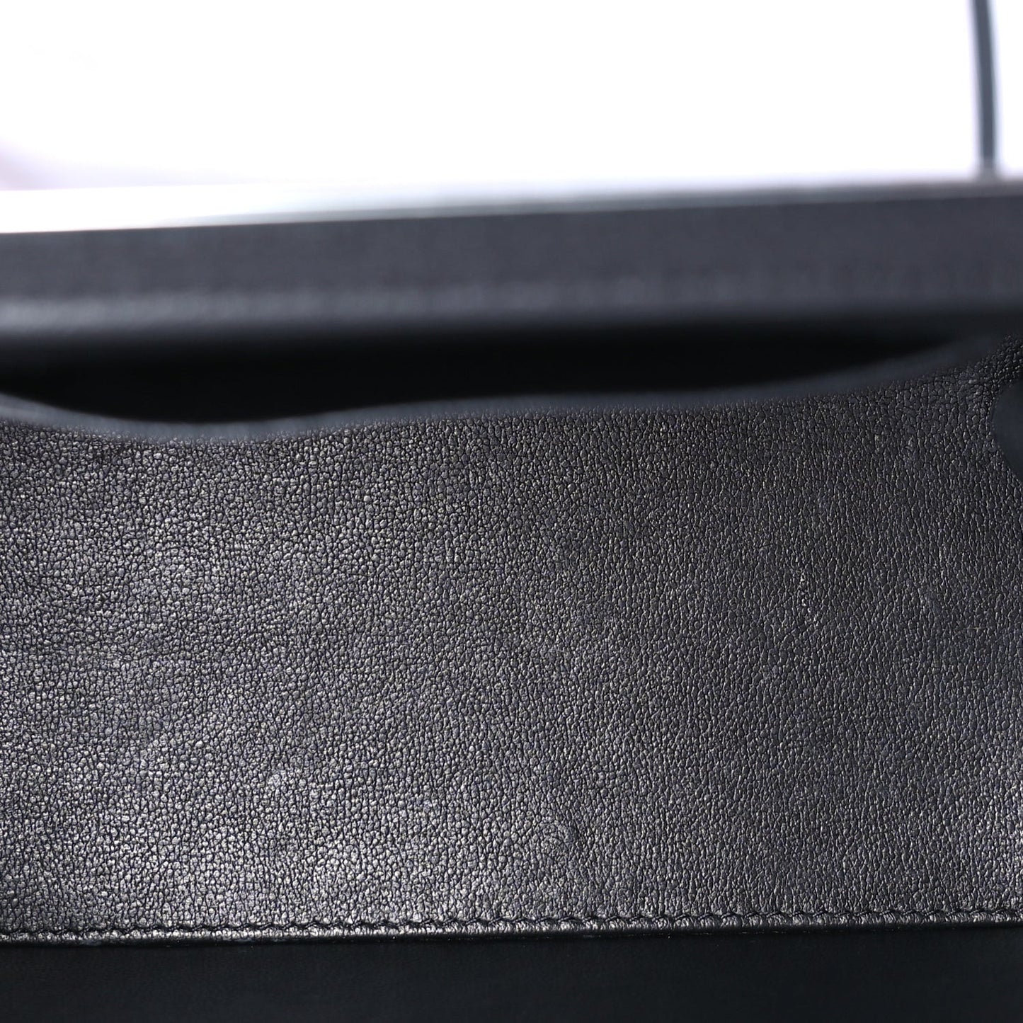 Lambskin Quilted Small Top Handle Vanity Case With Chain So Black