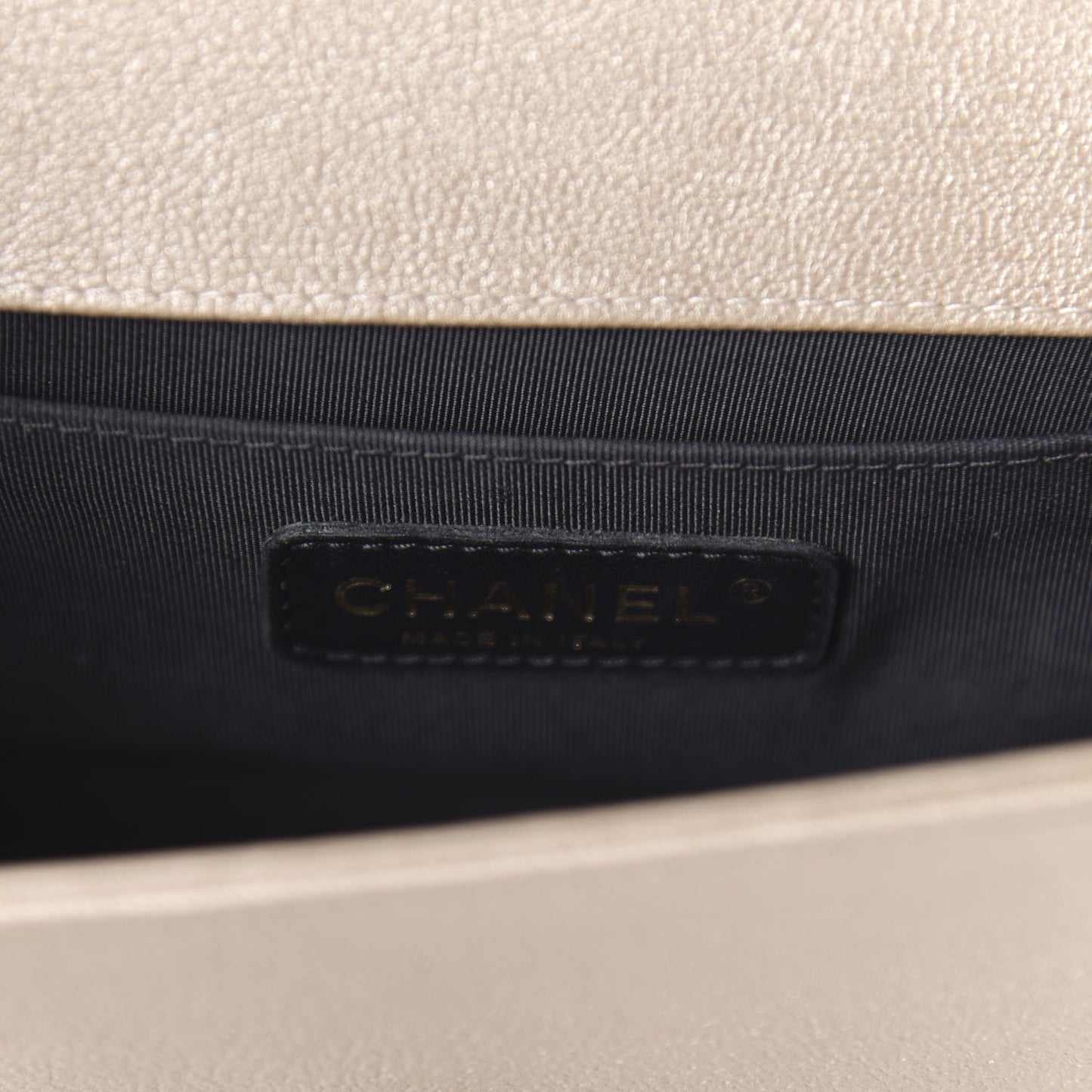 Metallic Lambskin Small Scaled Boy Flap Gold