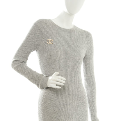 Chanel Pearl CC Brooch Light Gold 2 of 5