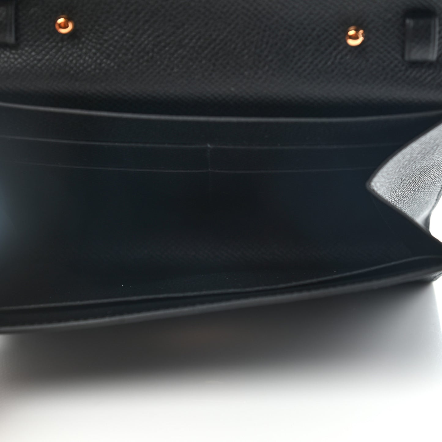 Epsom Clic 16 Wallet Black