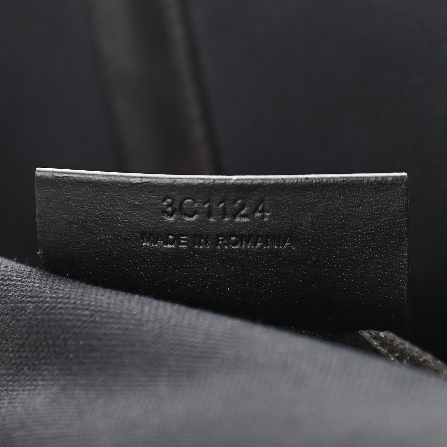 Givenchy Textured Coated Canvas Magnolia and Moth Print Large Antigona Tote 7 of 13