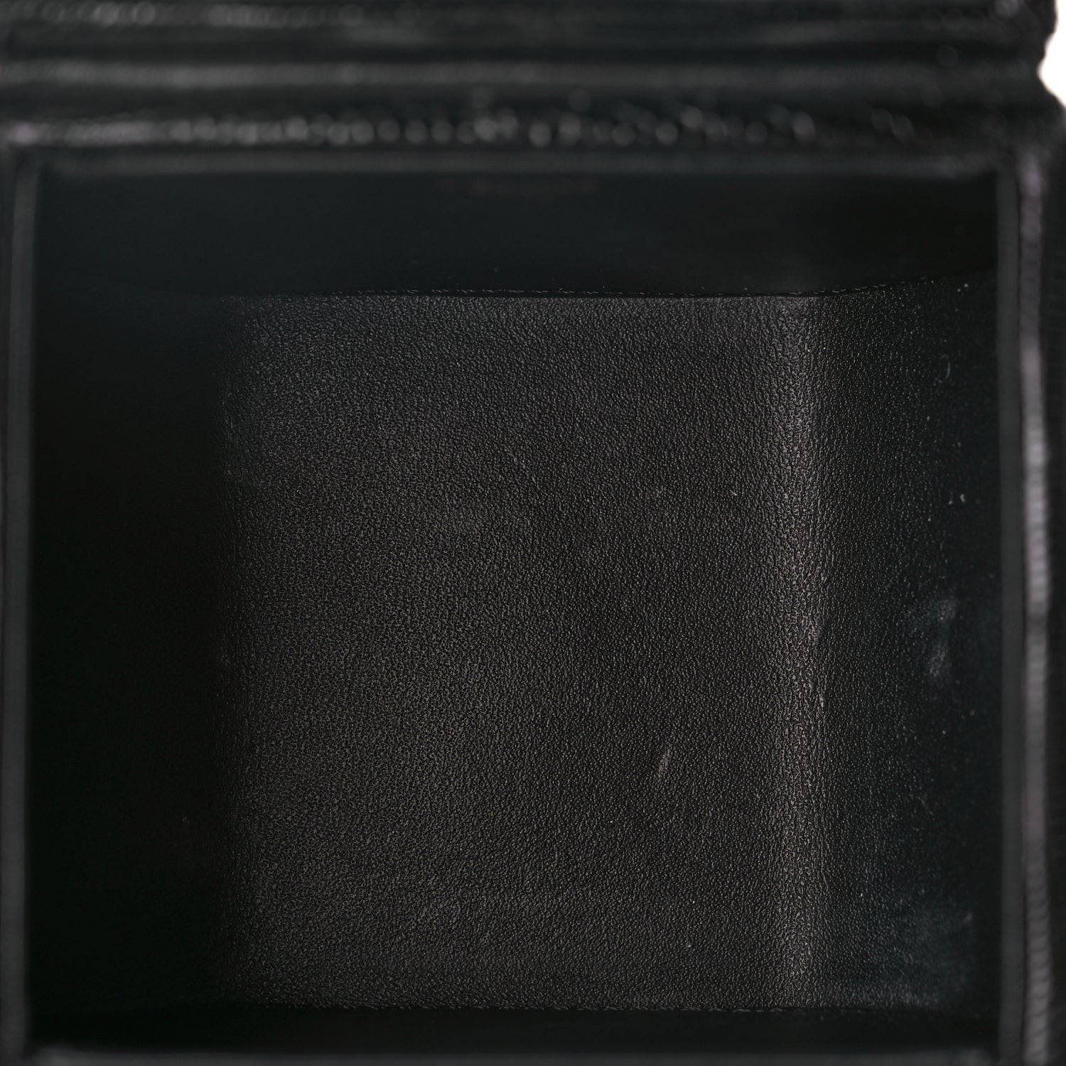 Celine Lizard Round Box Triomphe Black 5 of 9