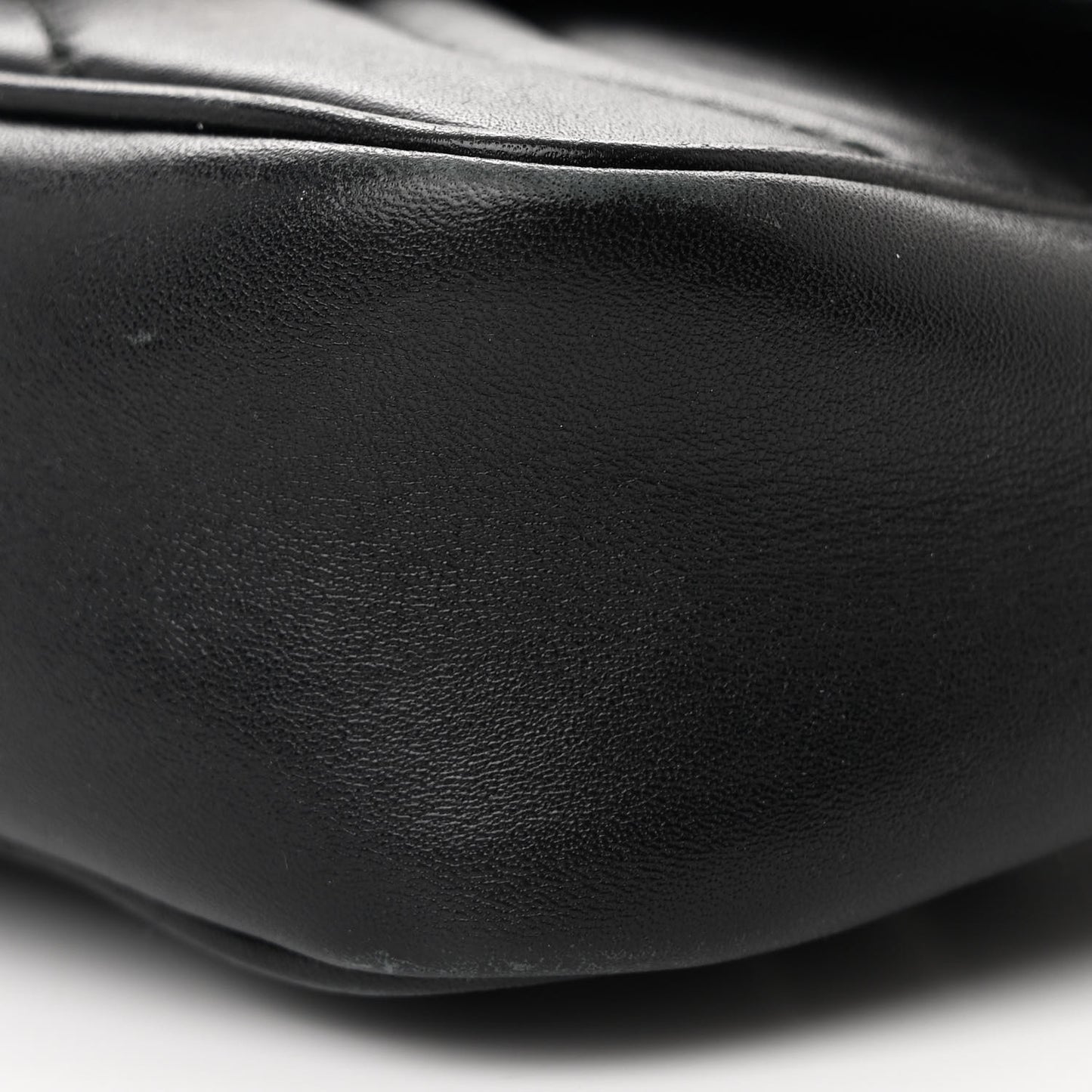 Calfskin Matelasse Super Mini GG Marmont Shoulder Bag Black