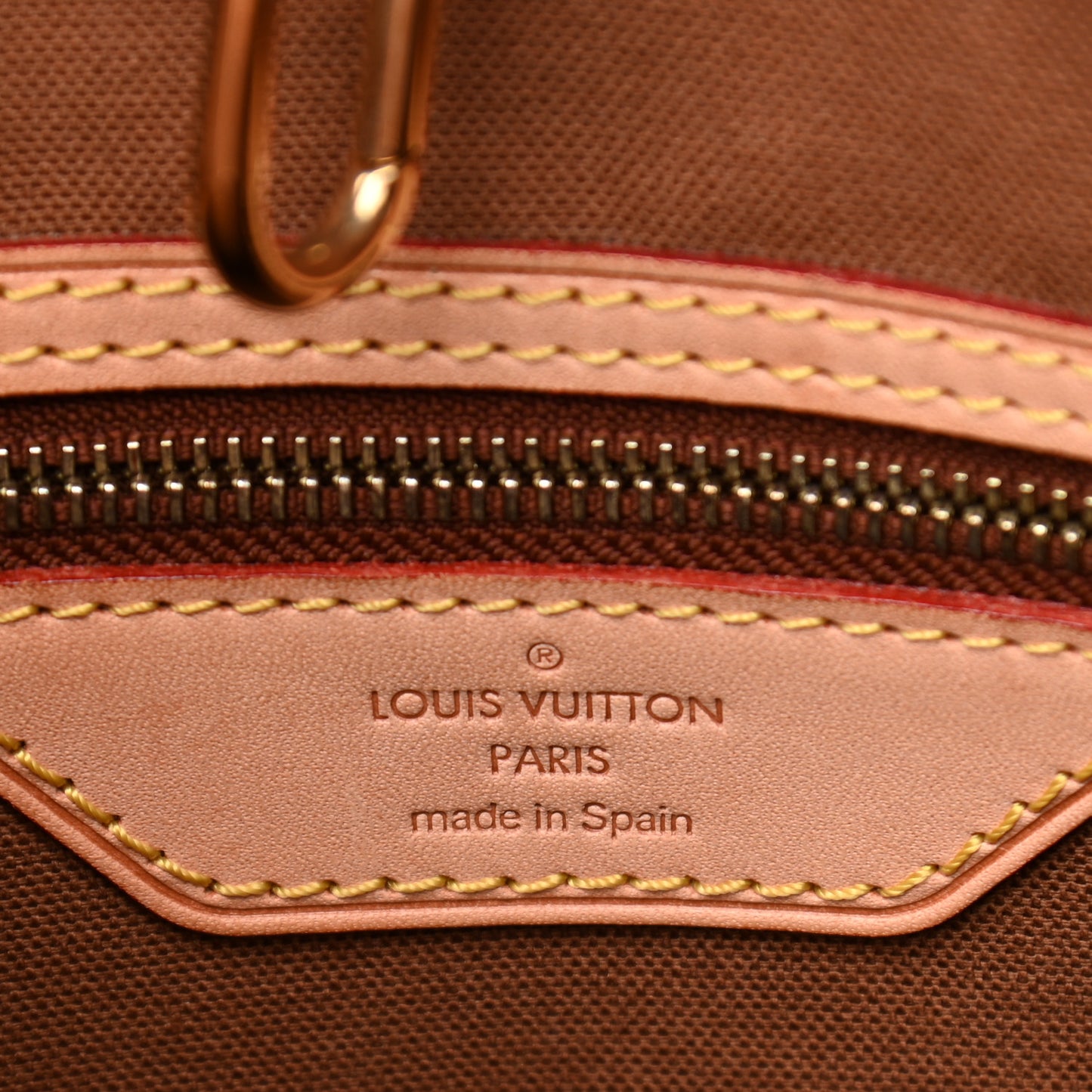 Monogram Batignolles Vertical