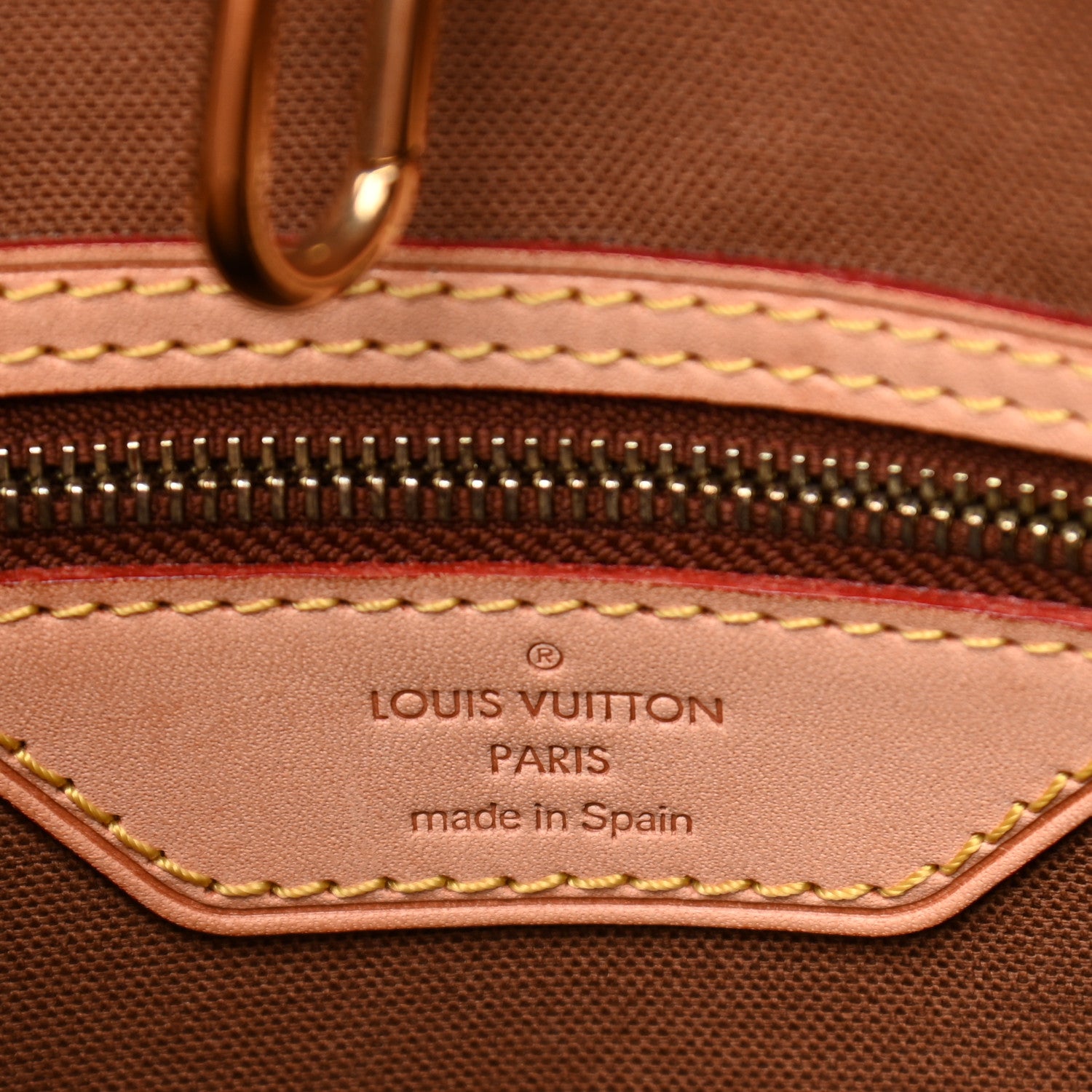 Louis Vuitton Monogram Batignolles Vertical 6 of 11
