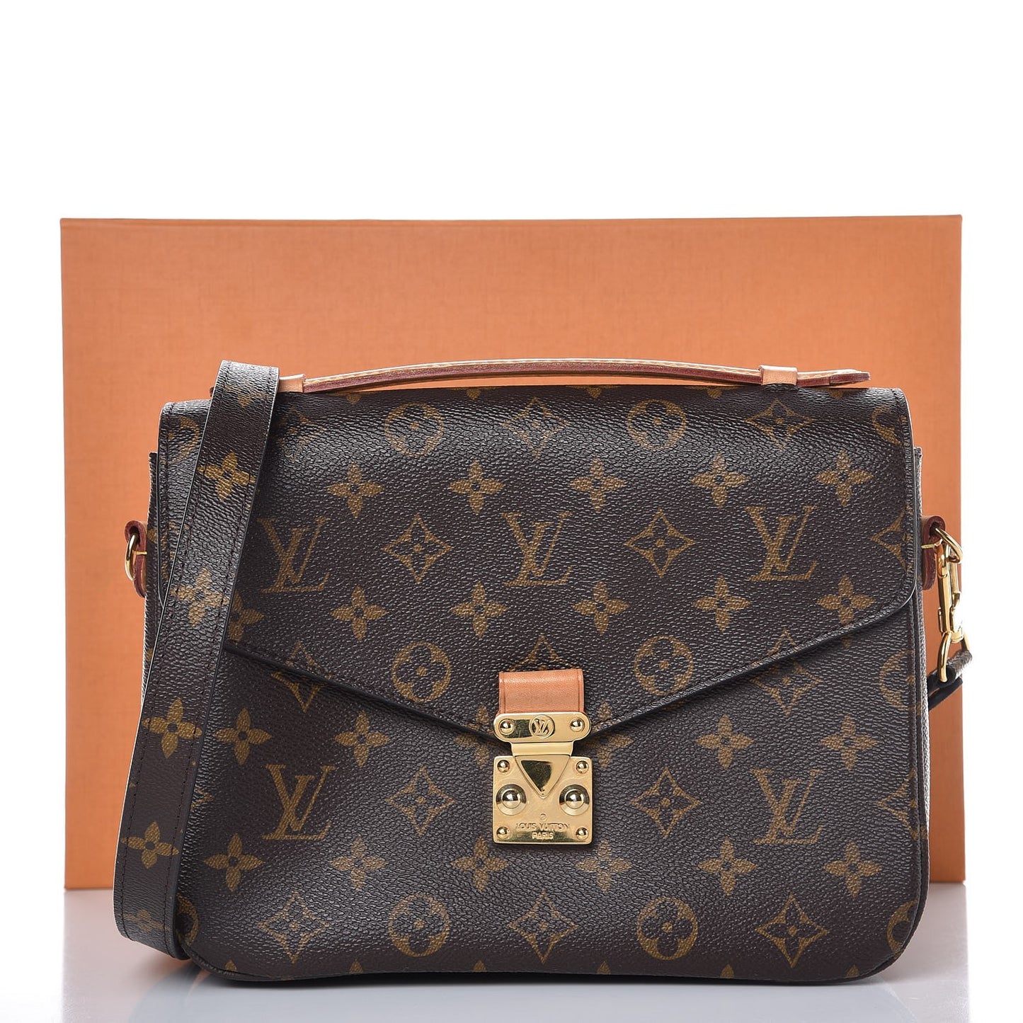 Monogram Pochette Metis