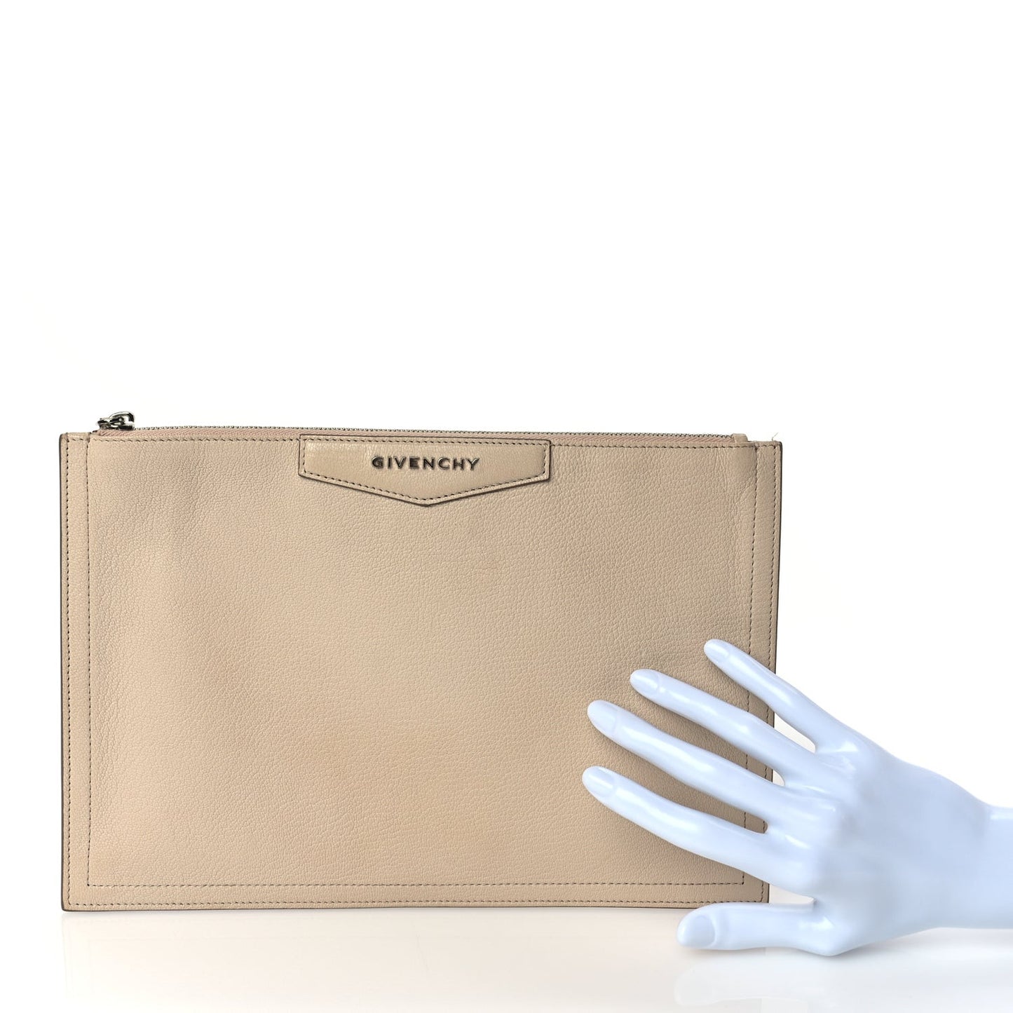 Sugar Goatskin Medium Antigona Pouch  Nude