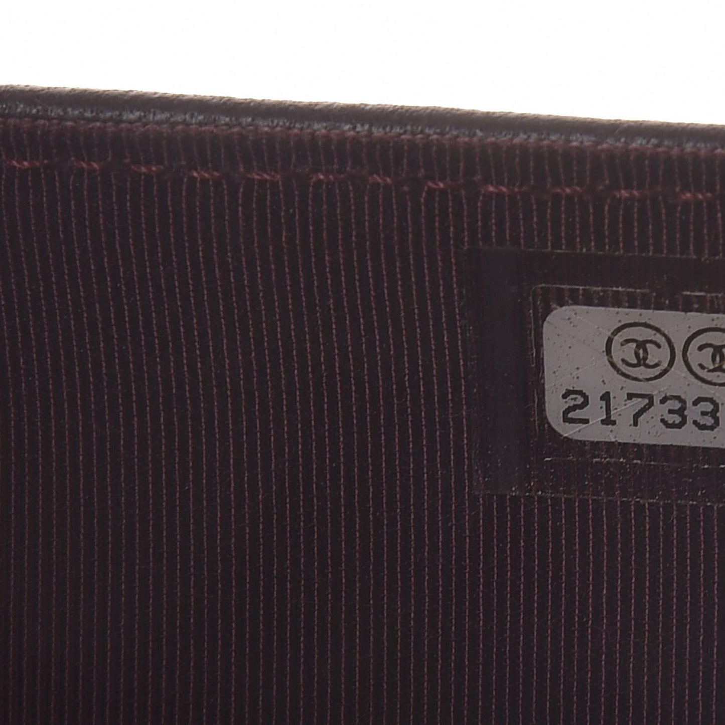 Lambskin Quilted Yen Wallet Black