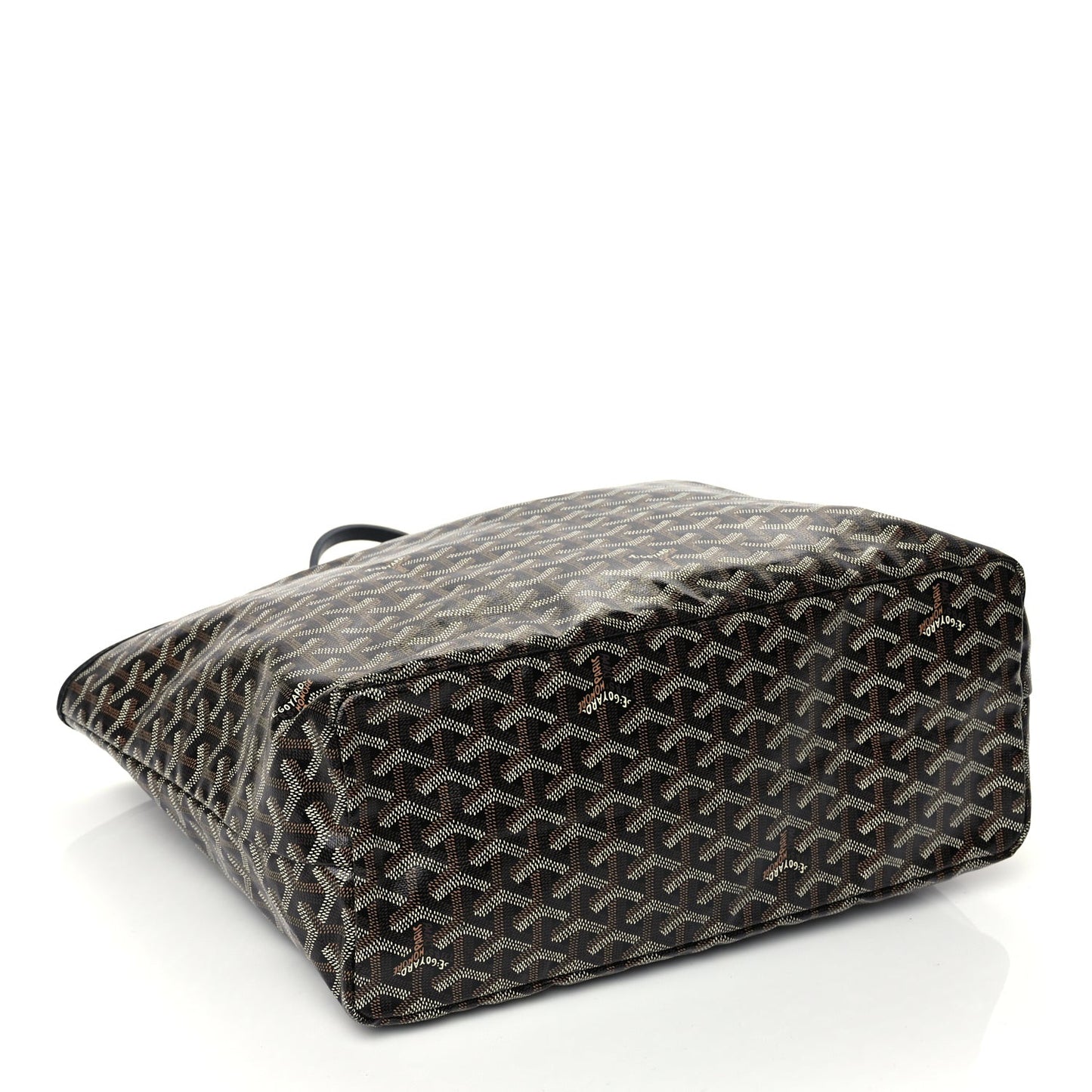 ine Saint Louis PM Black