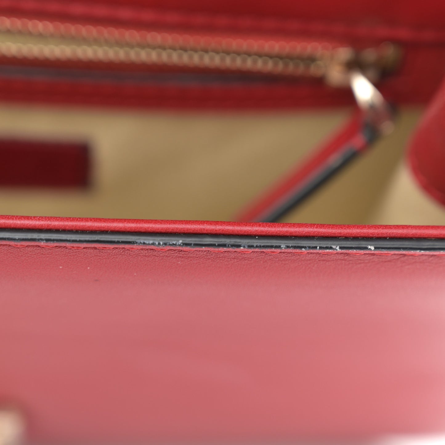 Vitello Medium Glam Lock Rockstud Flap Red