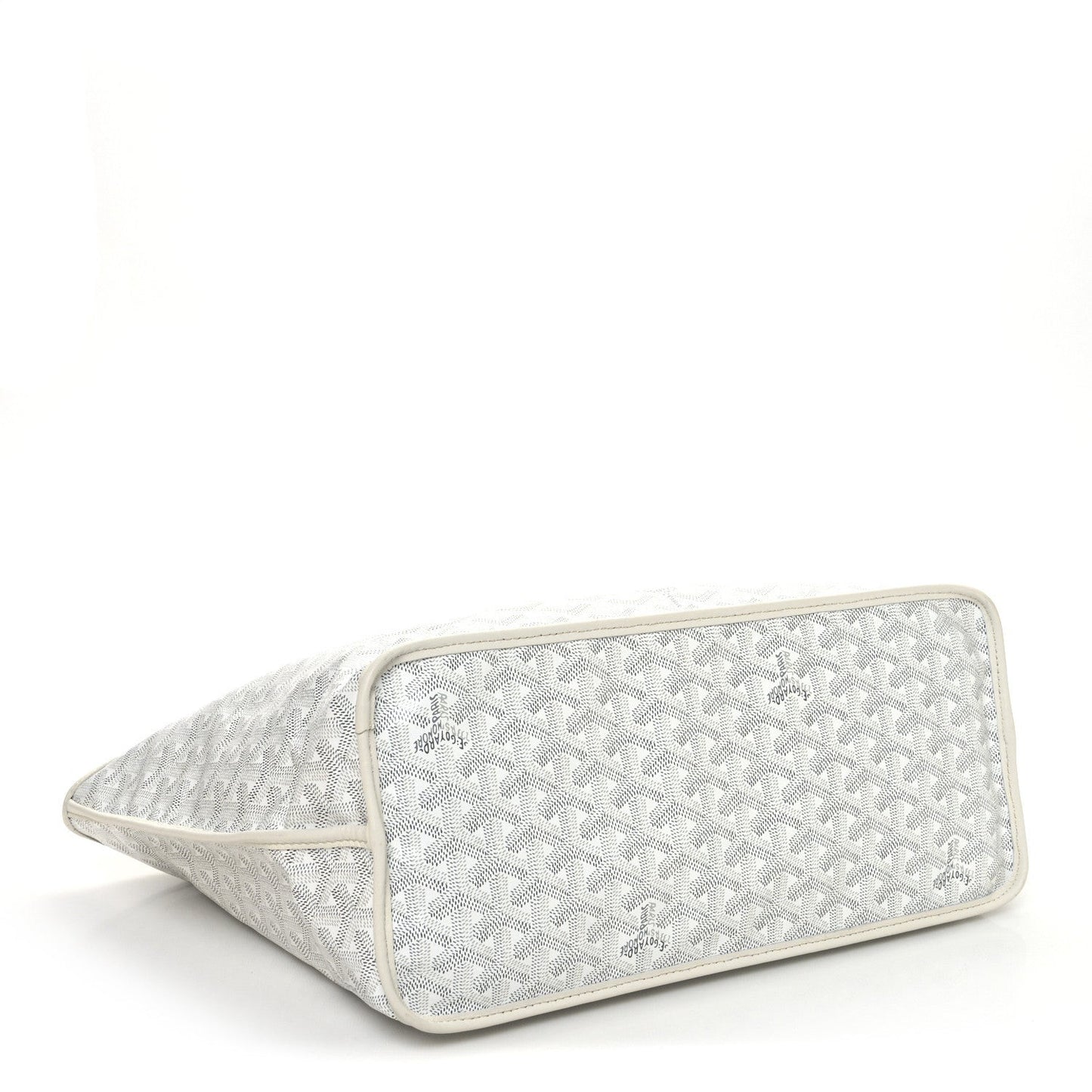 ine Reversible Anjou PM White
