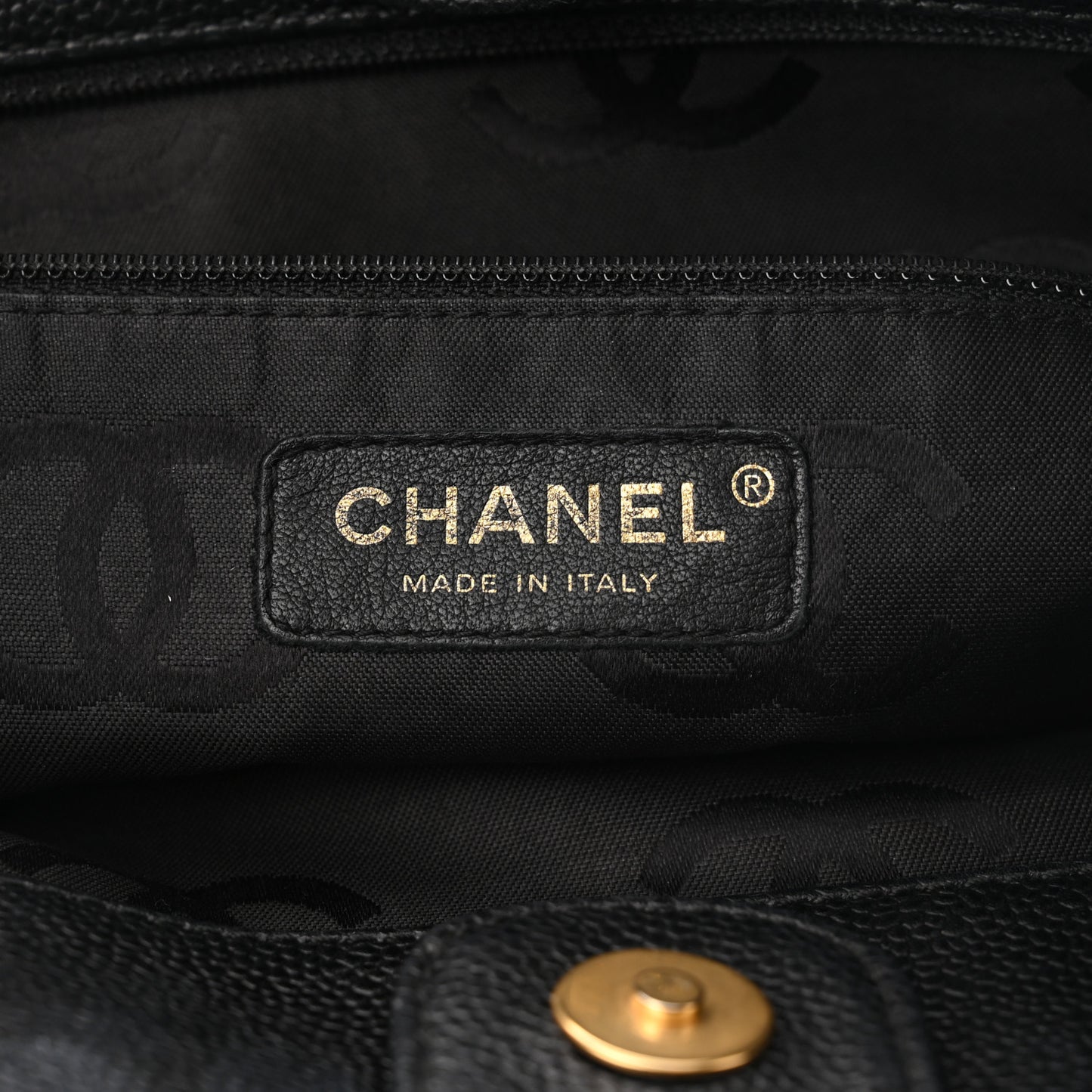 Caviar Bekko Chain Tote Black