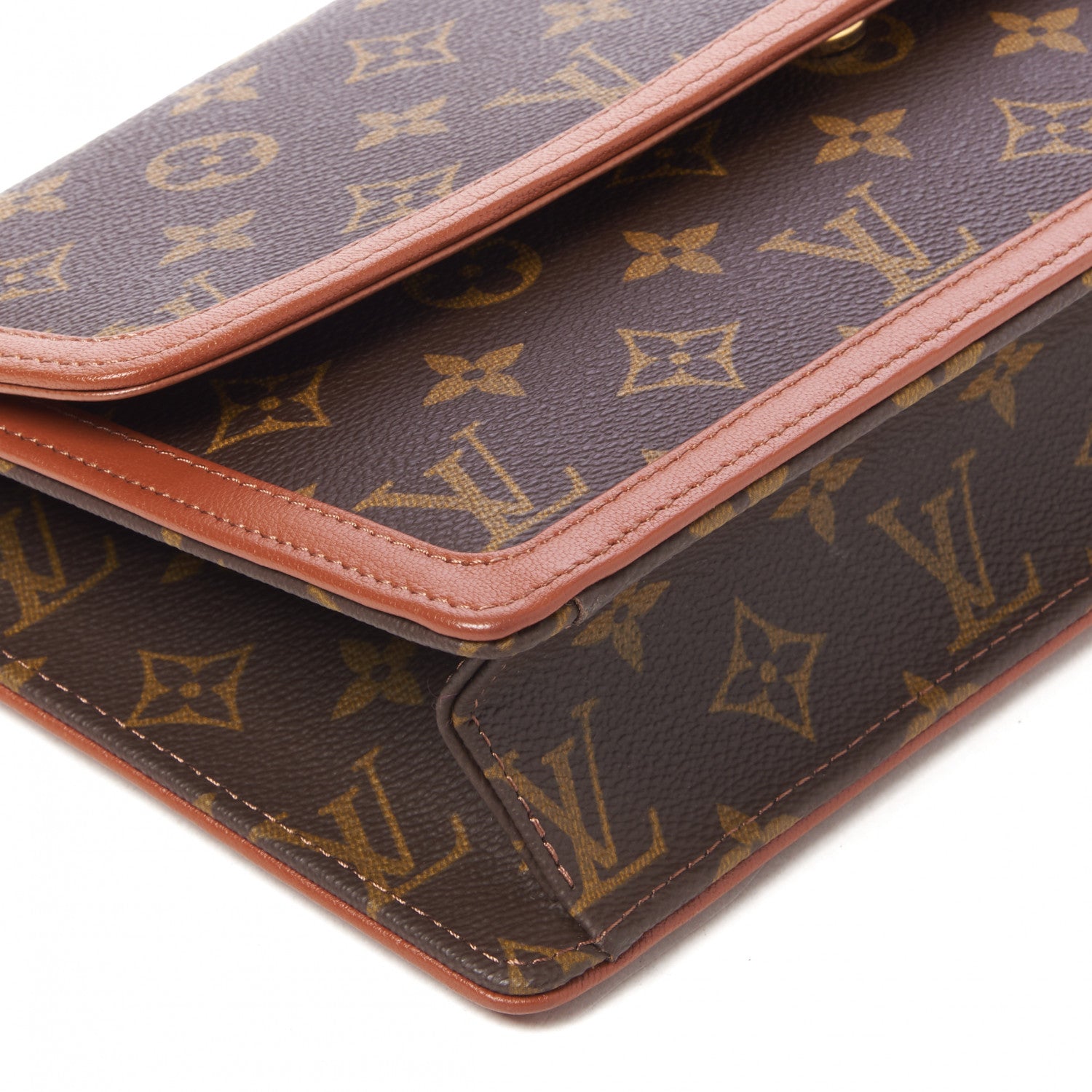Louis Vuitton Monogram Pochette Dame 29 5 of 7