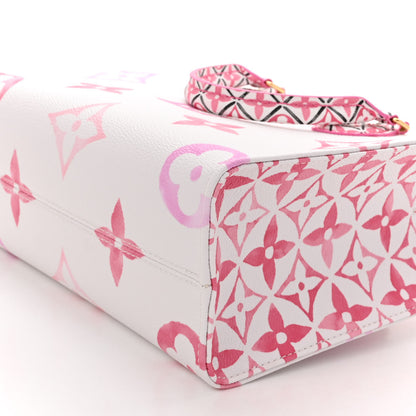 Louis Vuitton Monogram Giant By The Pool 2.0 Onthego PM Pink 9 of 9